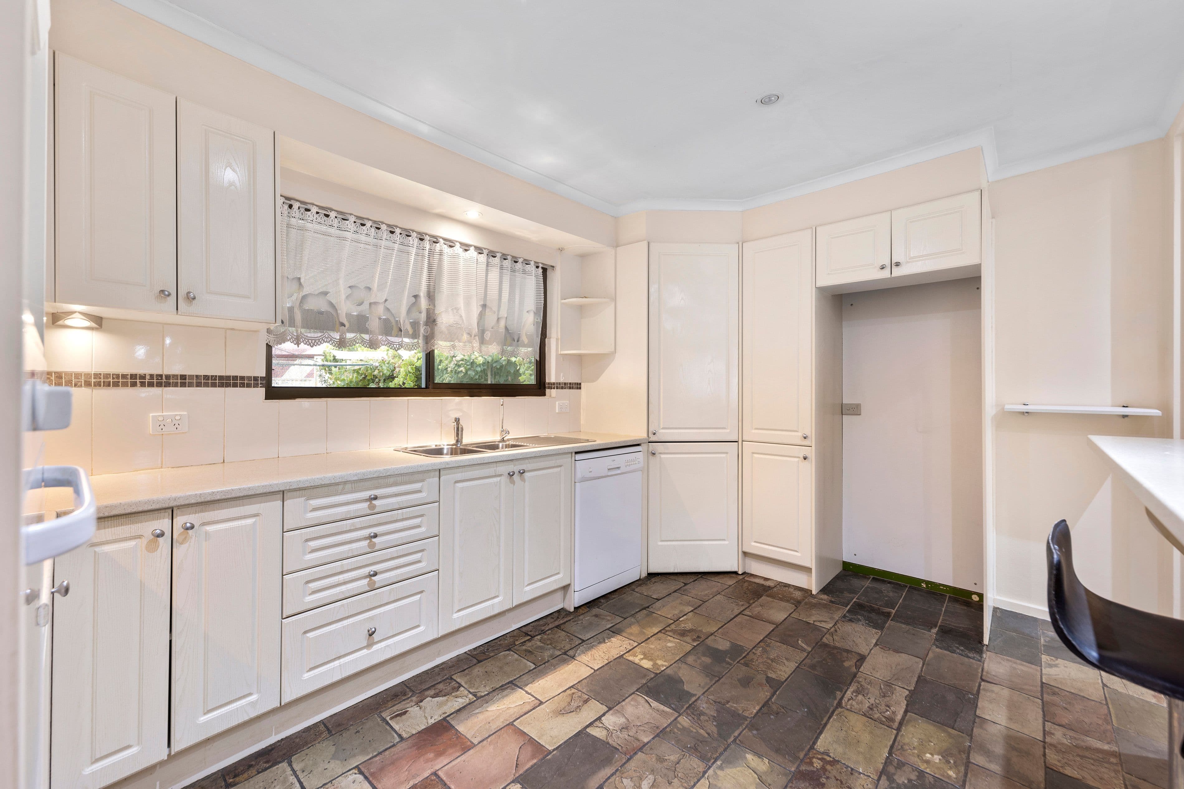 24 Mayo Crescent, Salisbury Downs SA 5108, Salisbury Downs - Thumbnail 6