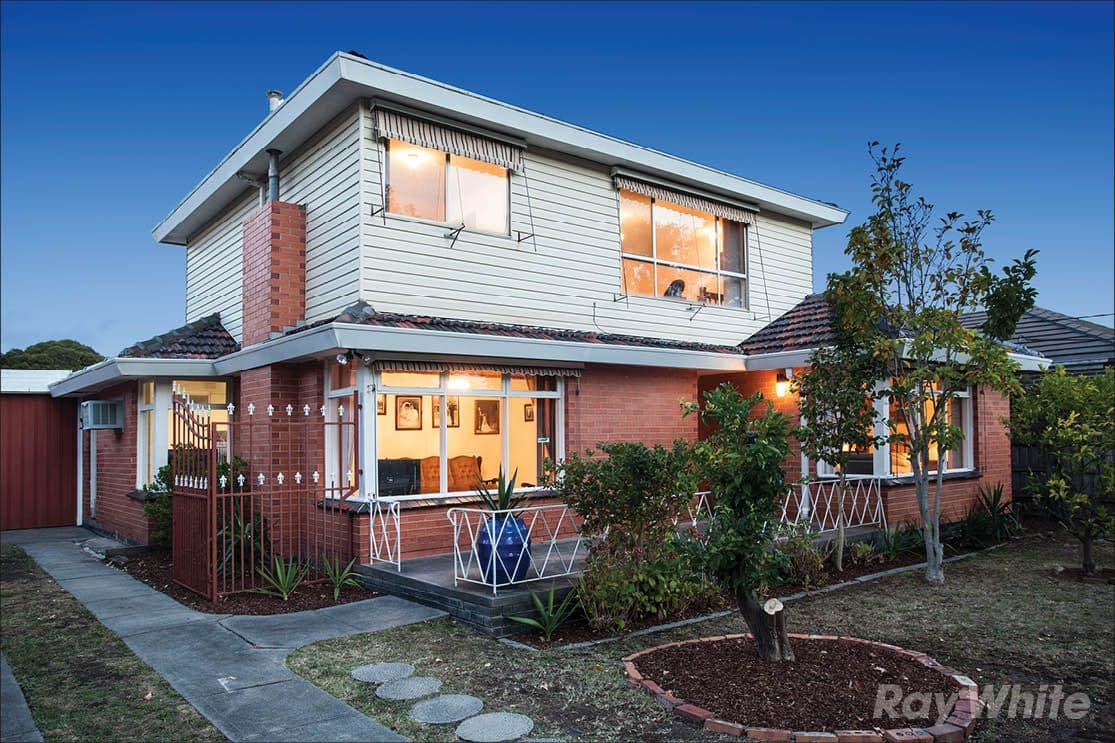 53 Folkestone Road, Glen Waverley VIC 3150, Glen Waverley - Image 1