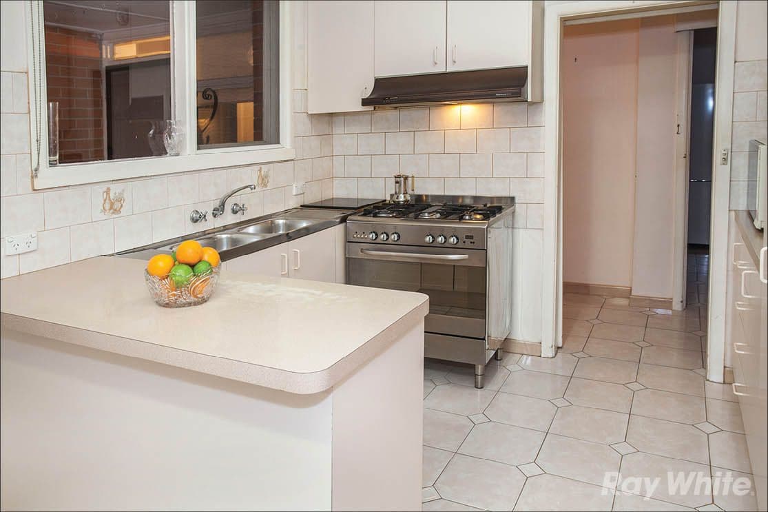 53 Folkestone Road, Glen Waverley VIC 3150, Glen Waverley - Thumbnail 3