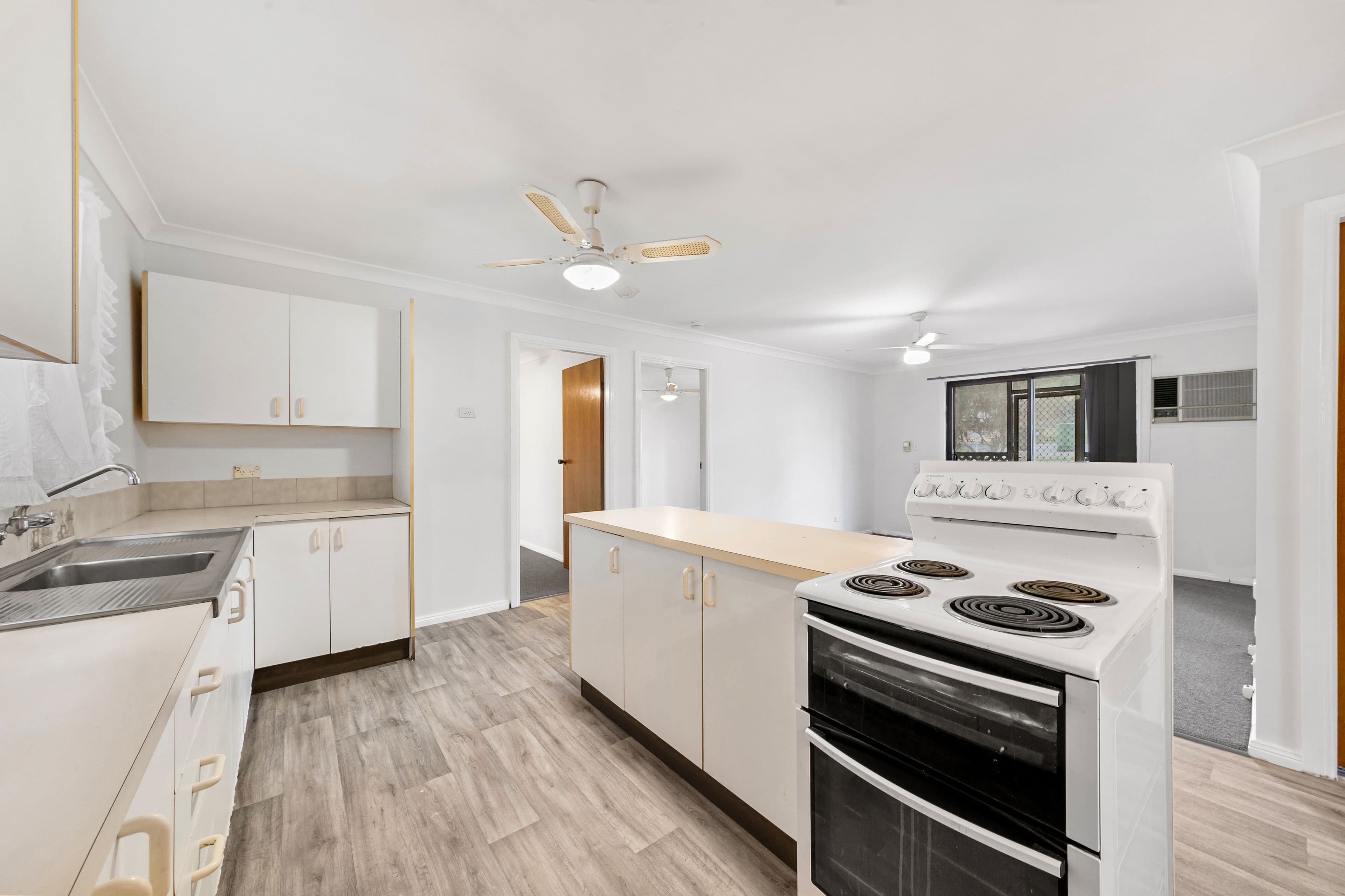 20 Laelana Avenue, Budgewoi NSW 2262, Budgewoi - Thumbnail 8