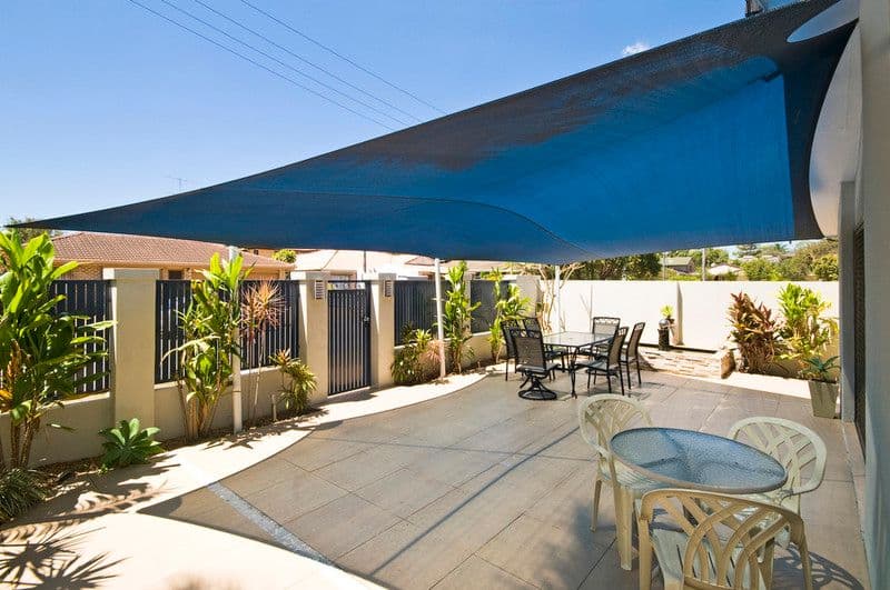 8 Morotai Avenue, PALM BEACH QLD 4221, Palm Beach - Thumbnail 2
