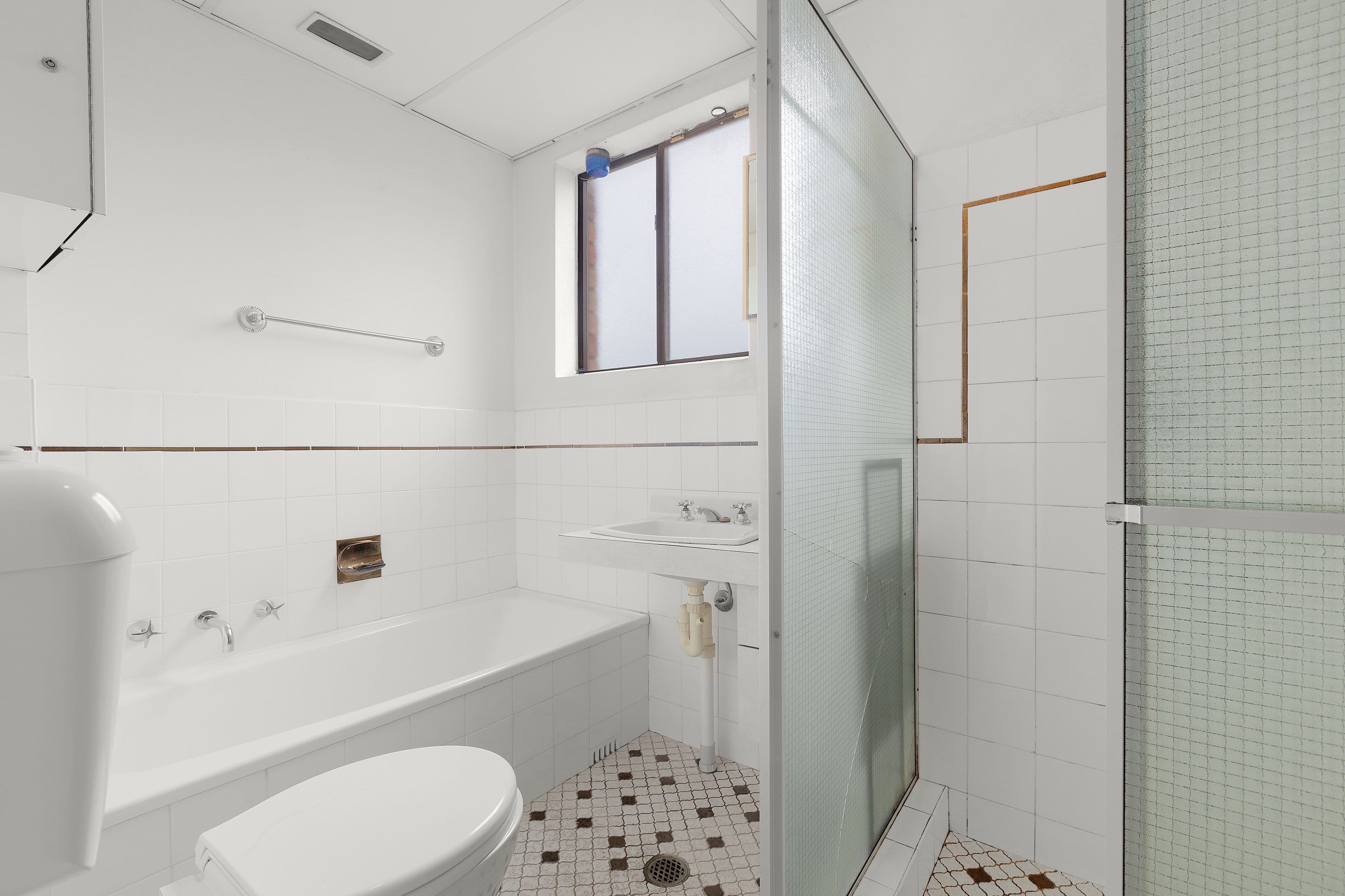 21-23 Alison Road, Kensington NSW 2033, Kensington - Thumbnail 3