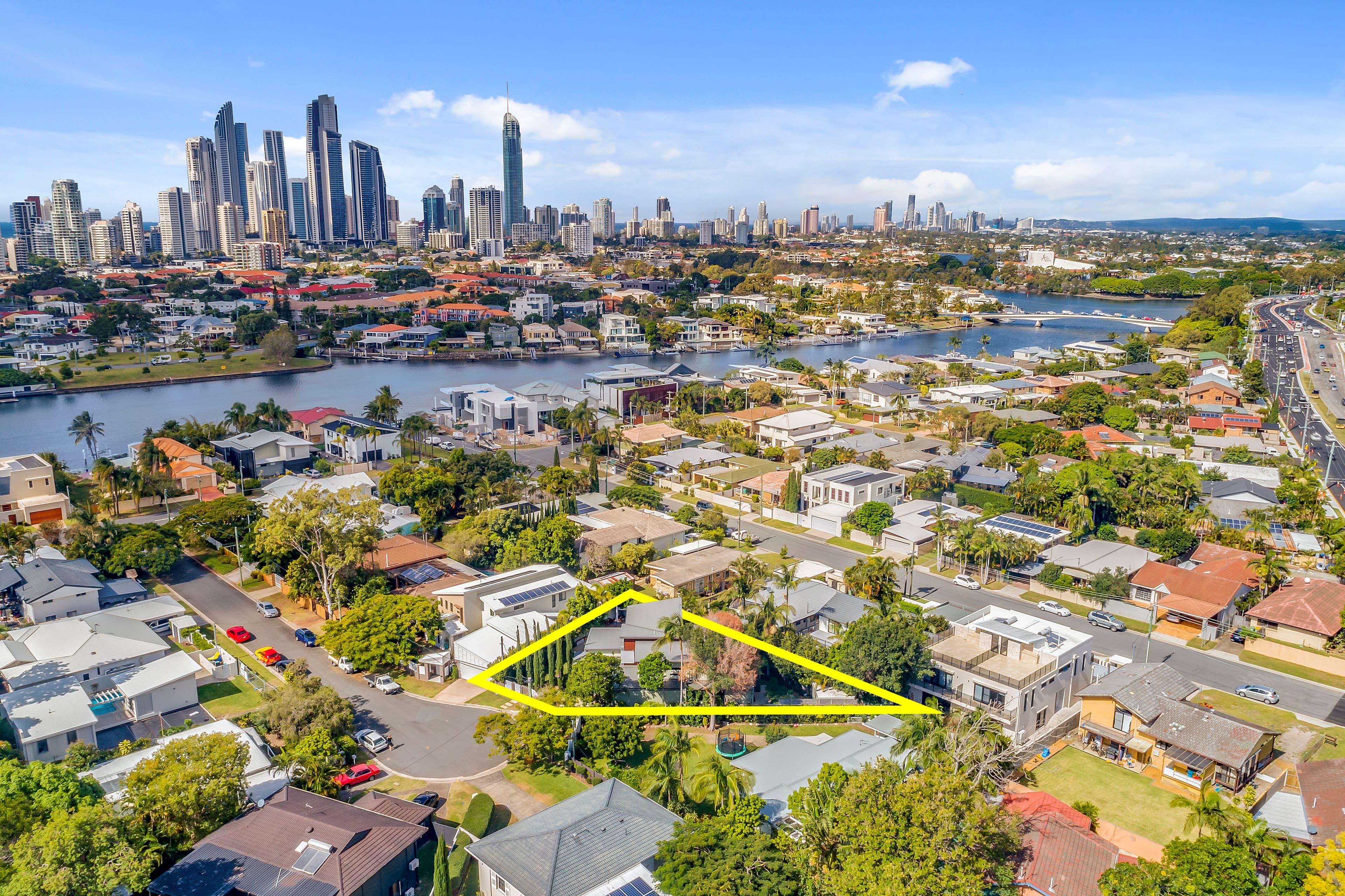 12 Kapala Street, Southport QLD 4215, Southport - Thumbnail 3