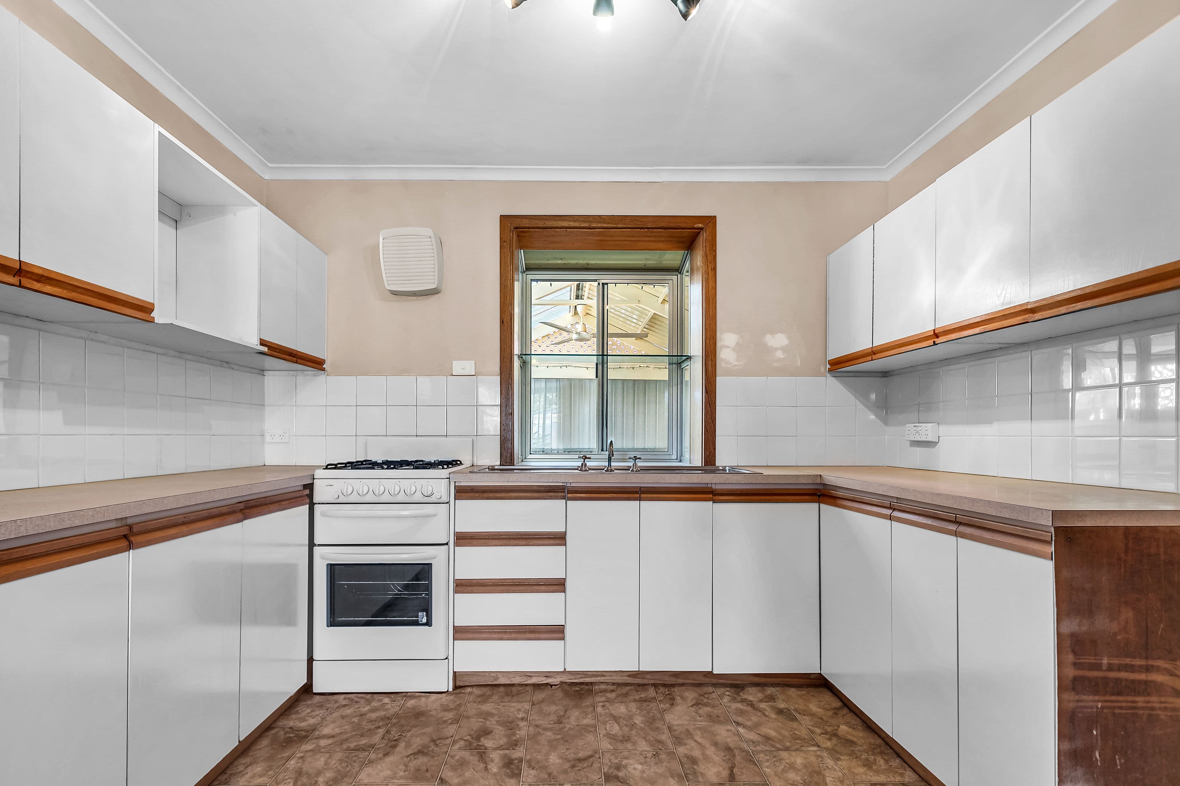 8 Sherborne Street, Elizabeth Downs SA 5113, Elizabeth Downs - Thumbnail 3