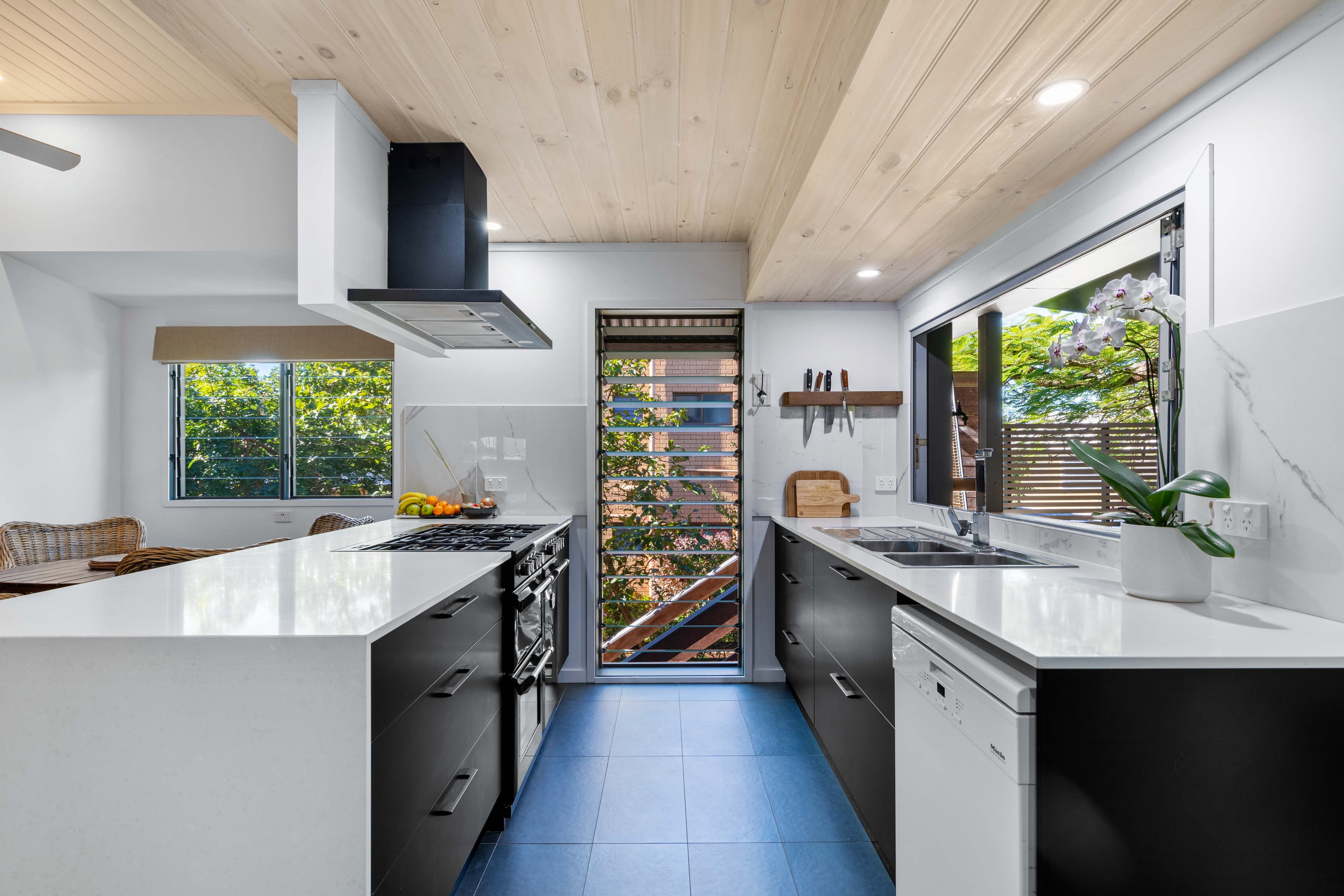 43 Doonella Street, Tewantin QLD 4565, Tewantin - Thumbnail 4