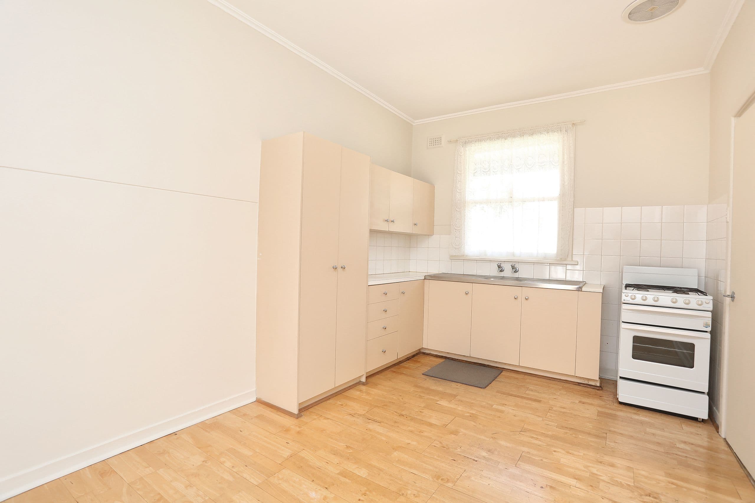348 Prospect Road, Kilburn SA 5084, Kilburn - Thumbnail 4