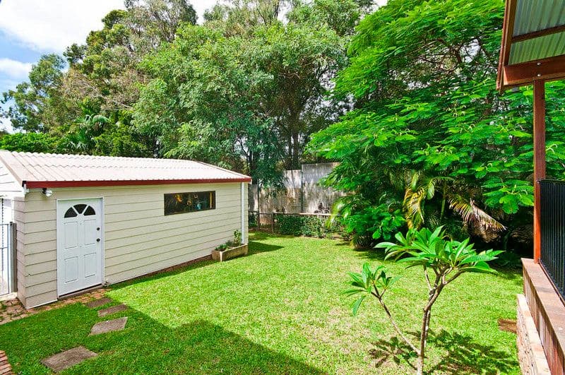 20 Coolibah Drive, PALM BEACH QLD 4221, Palm Beach - Thumbnail 6