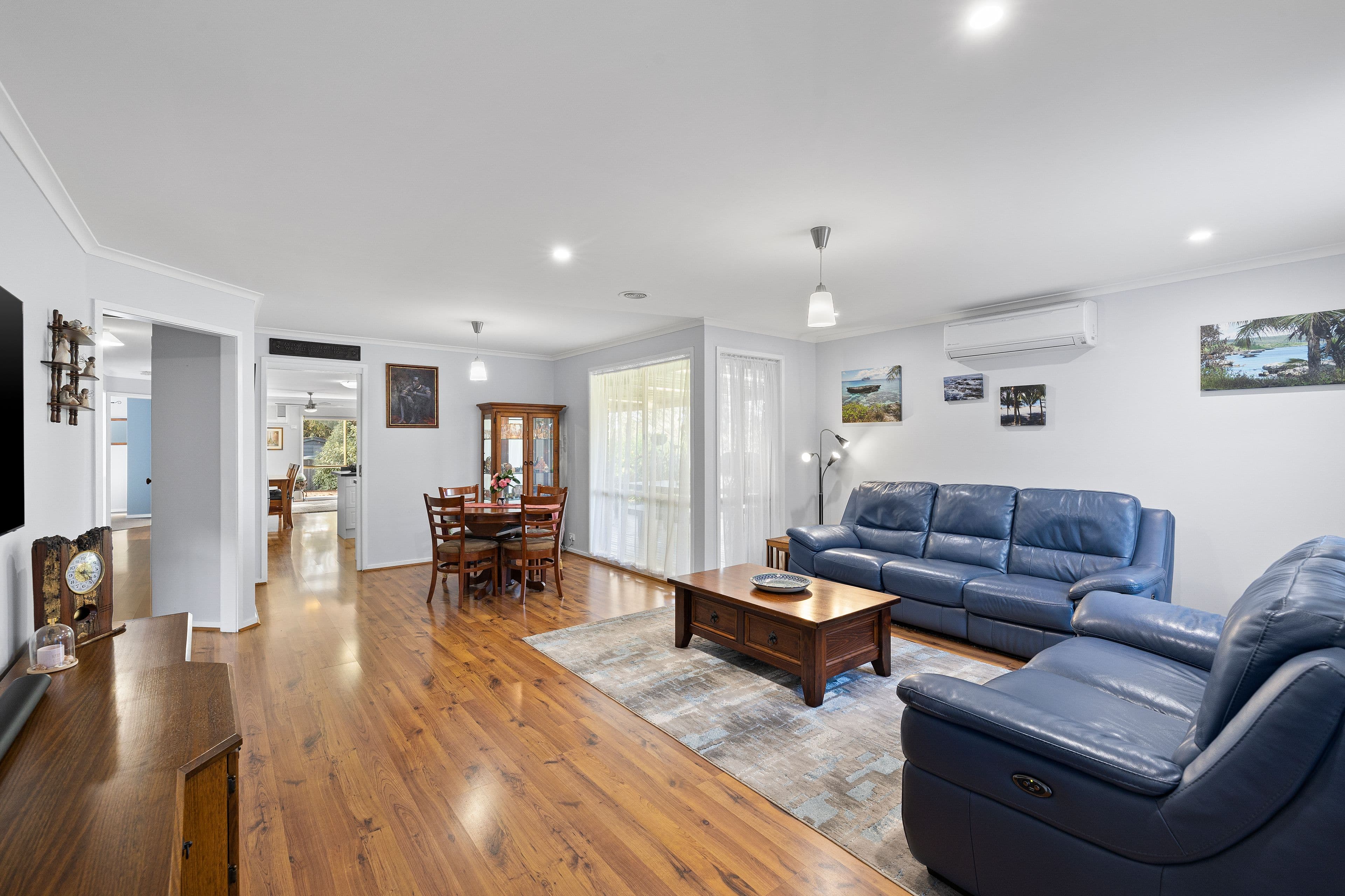 16 Fairlawn Place, Bayswater VIC 3153, Bayswater - Thumbnail 2