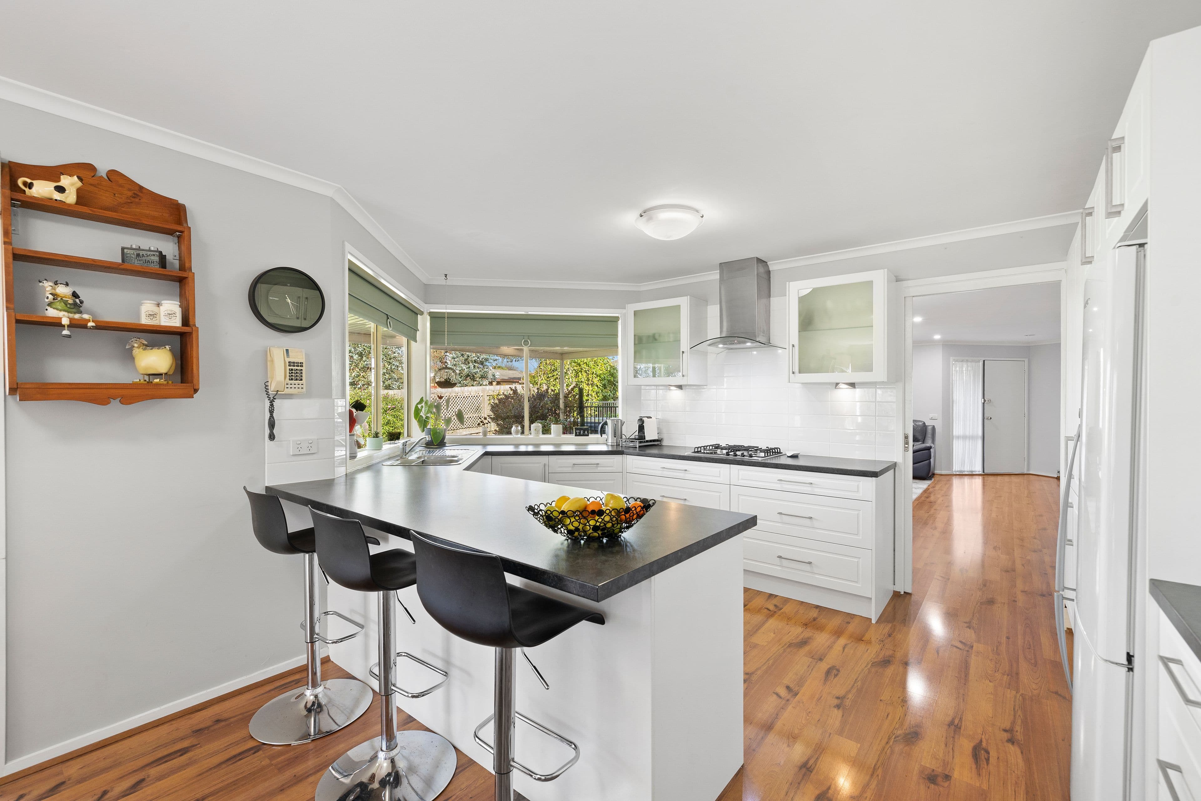 16 Fairlawn Place, Bayswater VIC 3153, Bayswater - Thumbnail 6