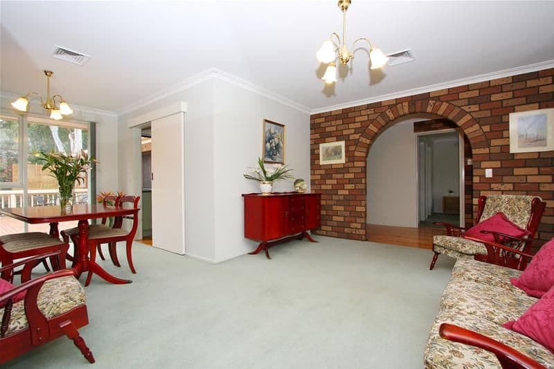 19 Grove Street, ELTHAM VIC 3095, Eltham - Thumbnail 2