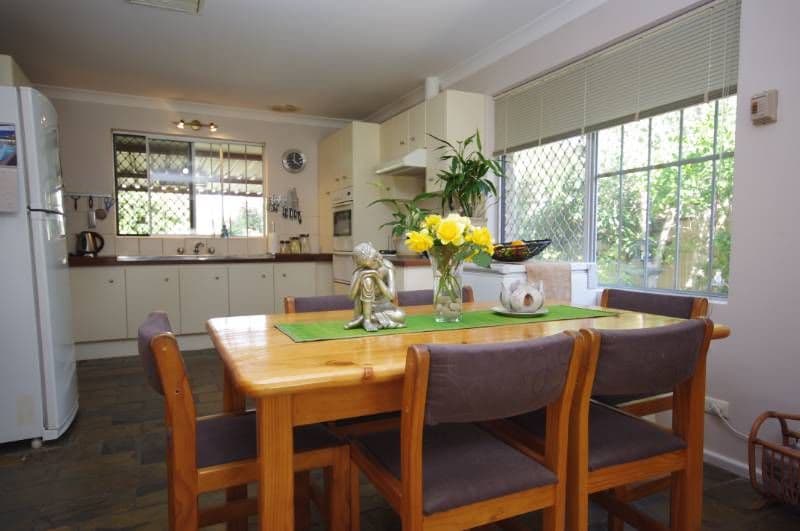 49 Colne Way, GIRRAWHEEN WA 6064, Girrawheen - Thumbnail 5