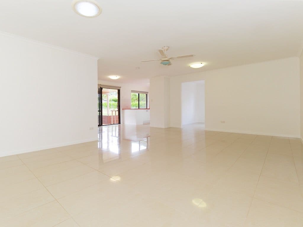 374 Springwood Road, Springwood QLD 4127, Springwood - Thumbnail 3