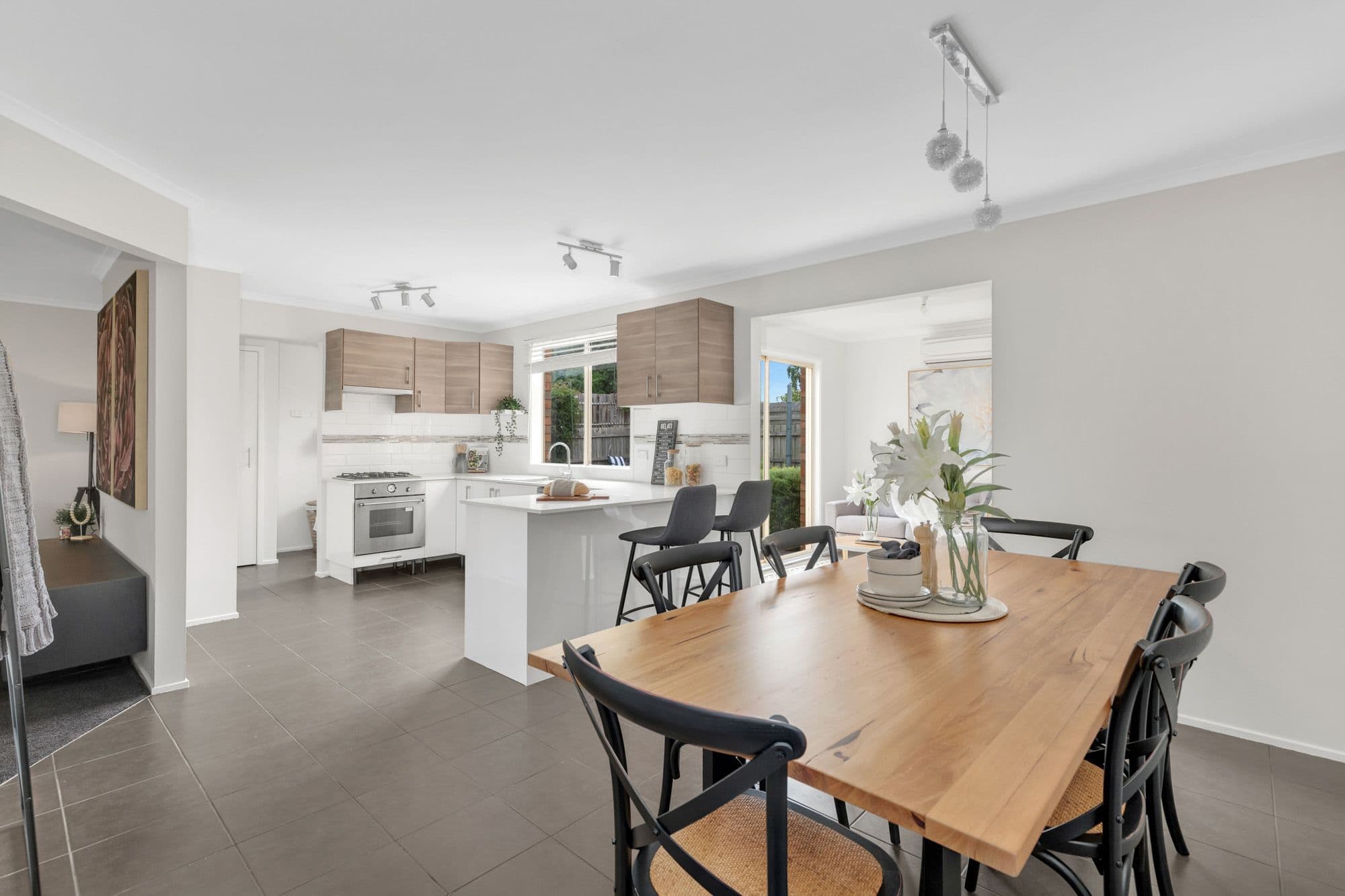 1 Wycombe Way, Werribee VIC 3030, Werribee - Thumbnail 3