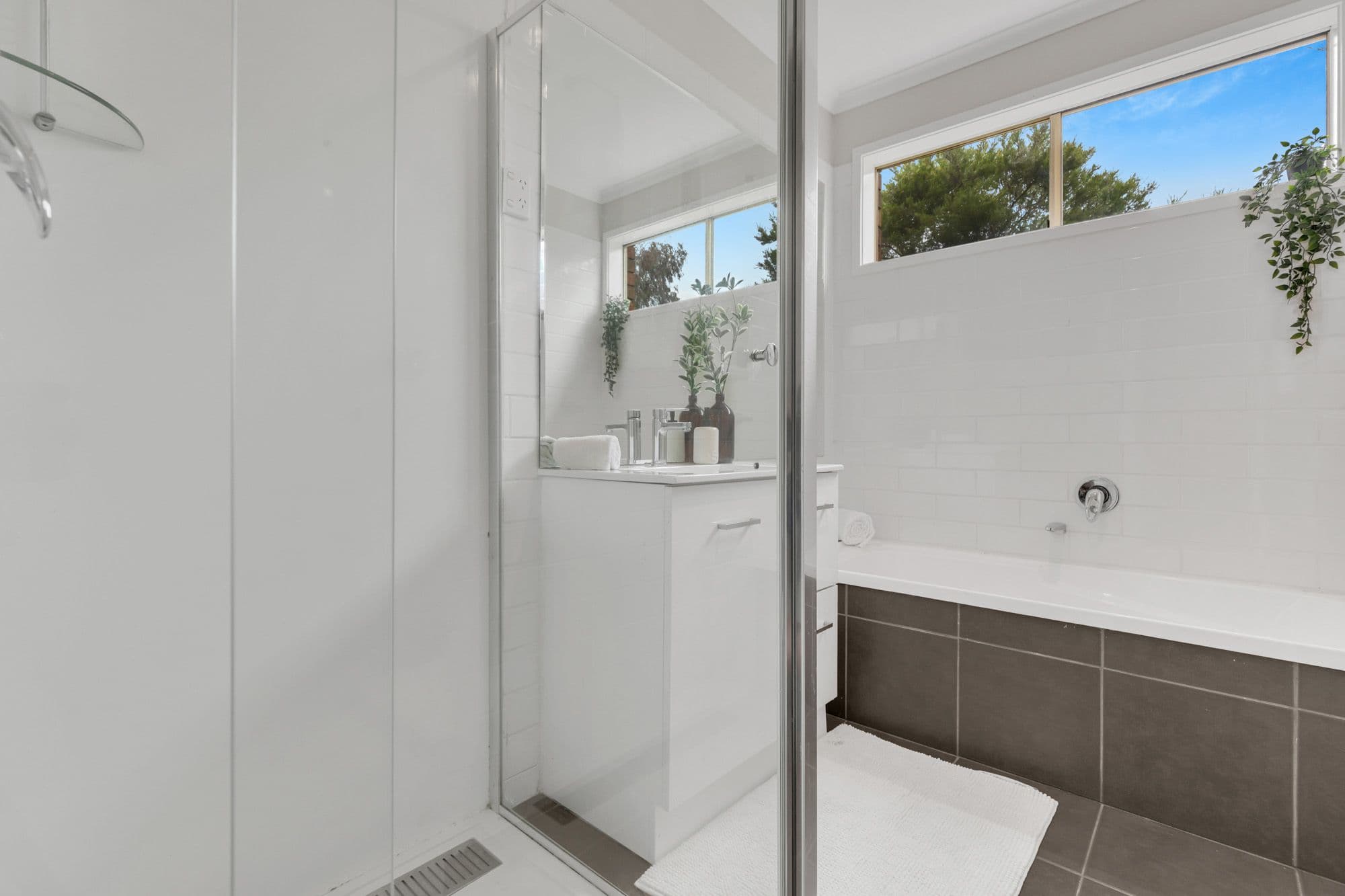 1 Wycombe Way, Werribee VIC 3030, Werribee - Thumbnail 8