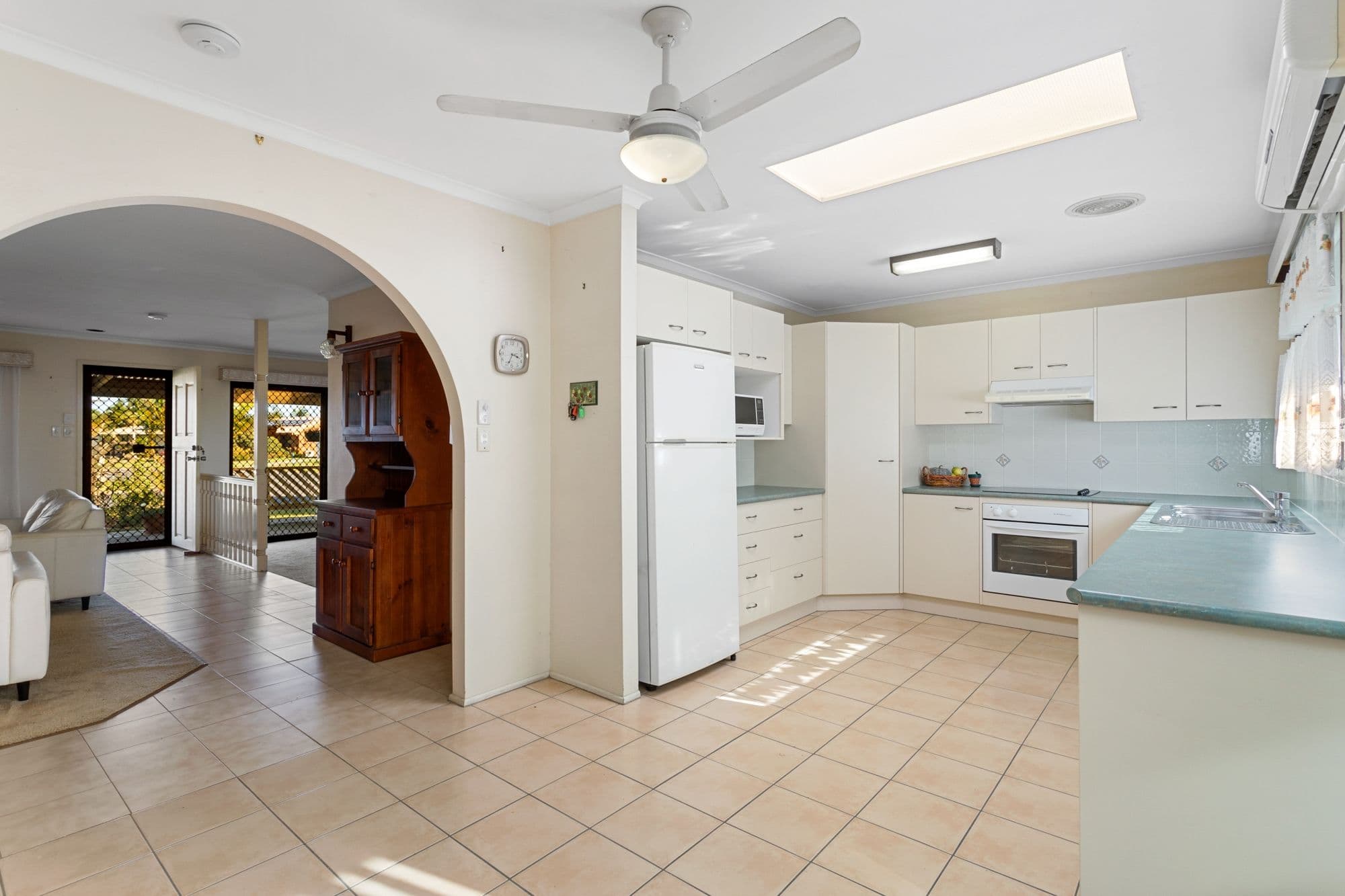 2 Zamia Court, Deception Bay QLD 4508, Deception Bay - Thumbnail 8
