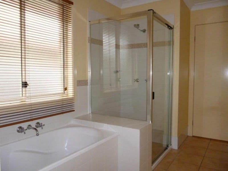 90 Collins Street, Collingwood Park QLD 4301, Collingwood Park - Thumbnail 4