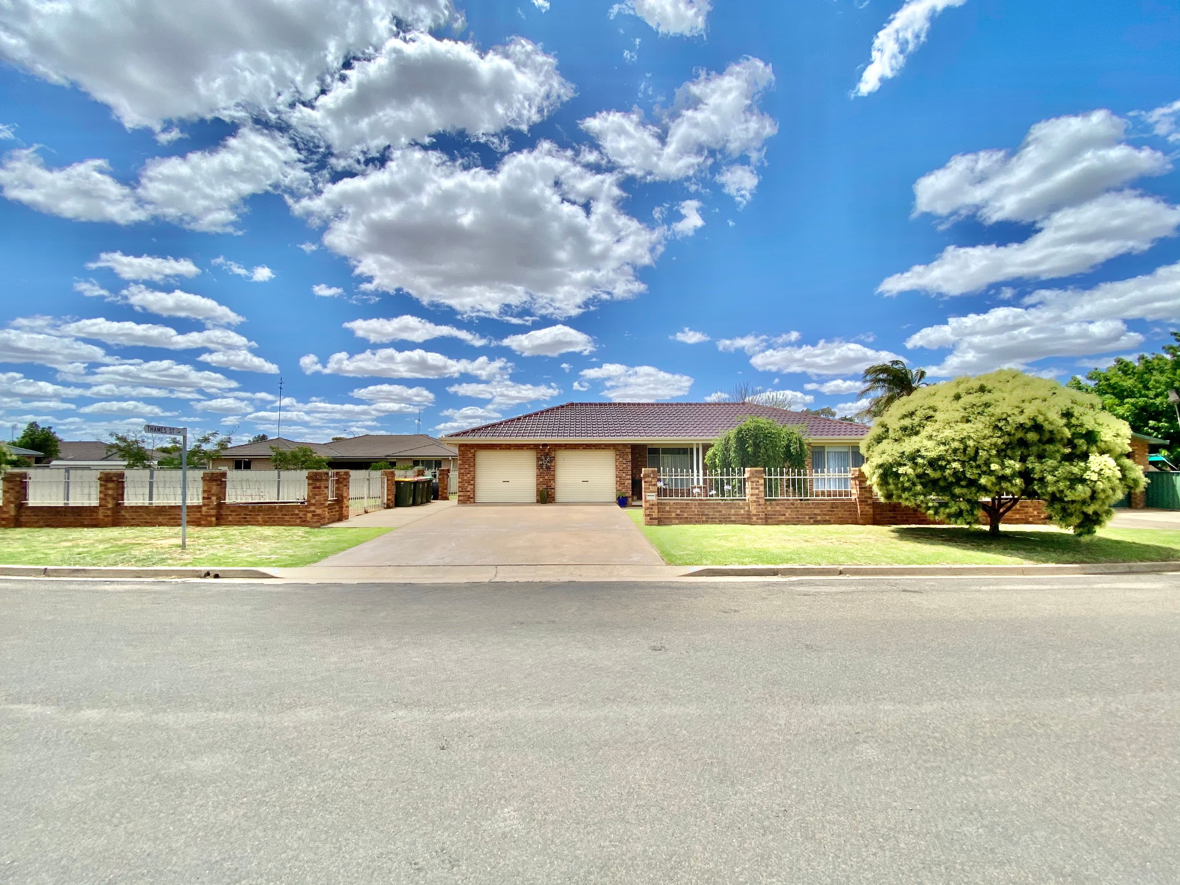 1 Kent Street, Forbes NSW 2871, Forbes - Thumbnail 2