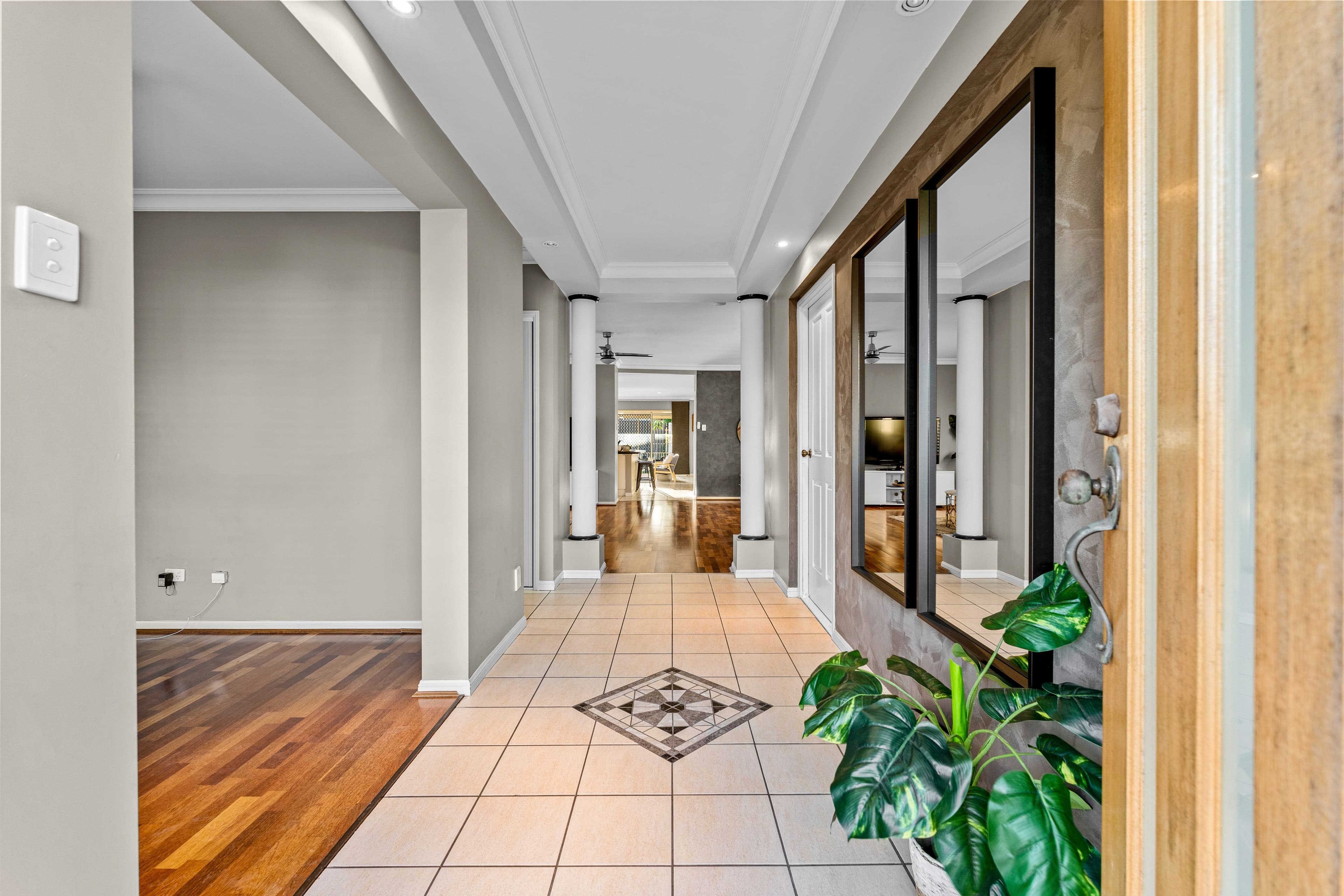 10 Carnegie Close, Forest Lake QLD 4078, Forest Lake - Thumbnail 2