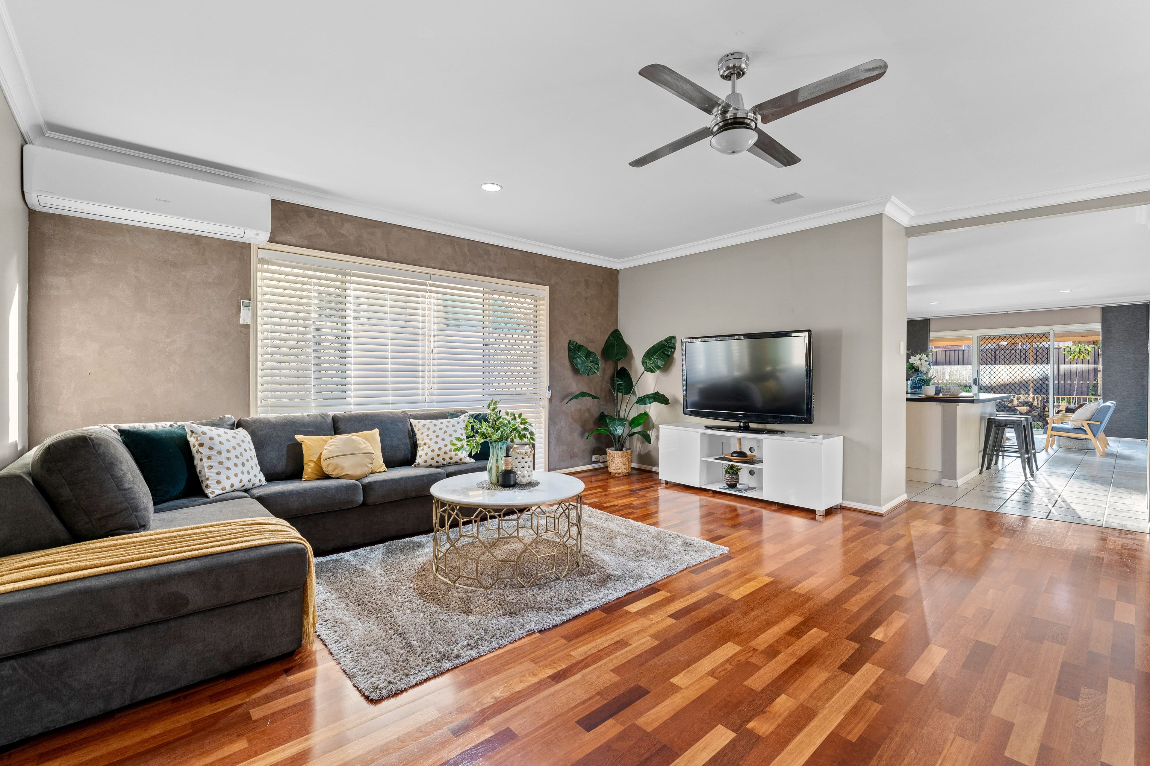 10 Carnegie Close, Forest Lake QLD 4078, Forest Lake - Thumbnail 4