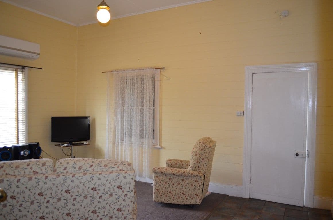84 Orange Street, Condobolin NSW 2877, Condobolin - Thumbnail 4