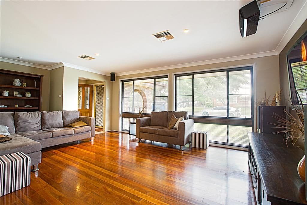 16 Carlyle Crescent, CAMBRIDGE GARDENS NSW 2747, Cambridge Gardens - Thumbnail 3