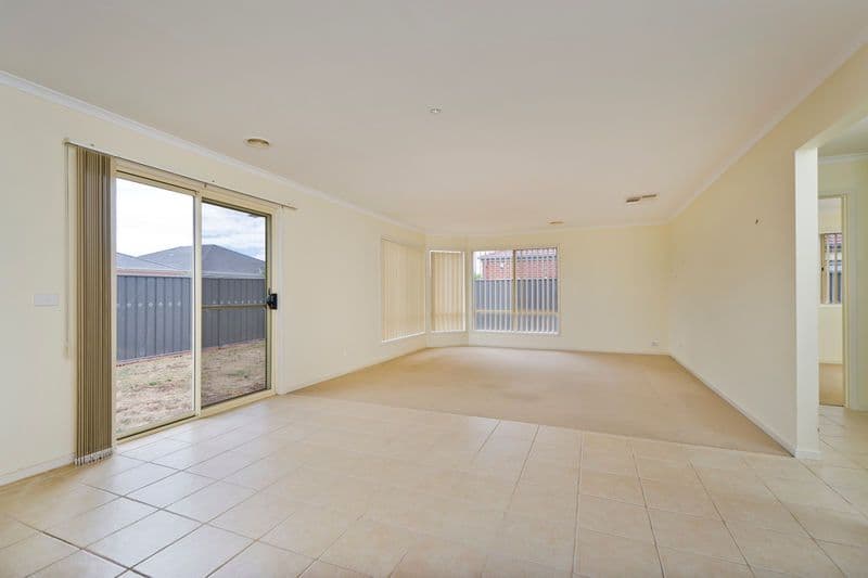 6 Burdekin Street, WYNDHAM VALE VIC 3024, Wyndham Vale - Thumbnail 5