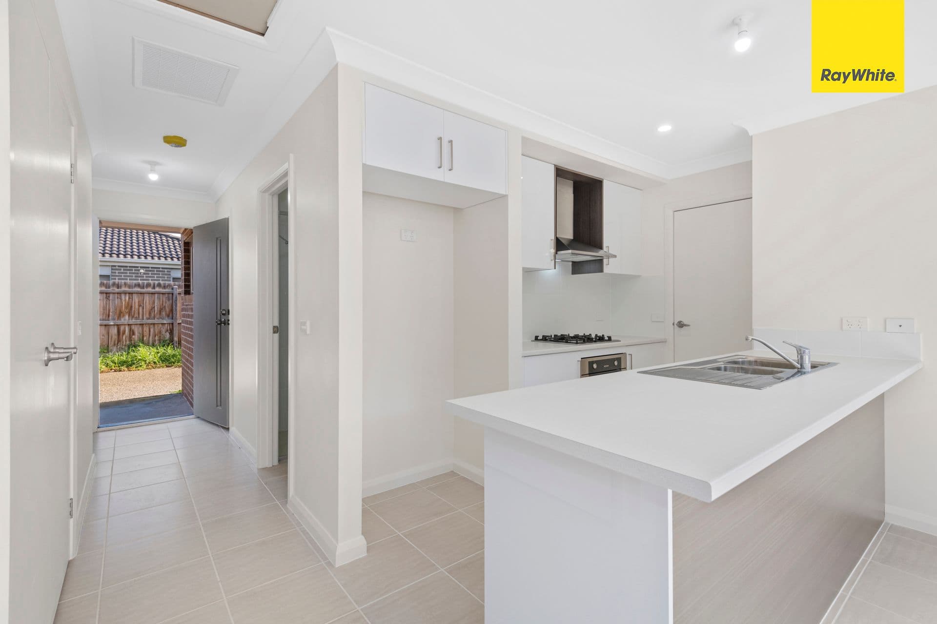 706 High Street, Melton West VIC 3337, Melton West - Thumbnail 4
