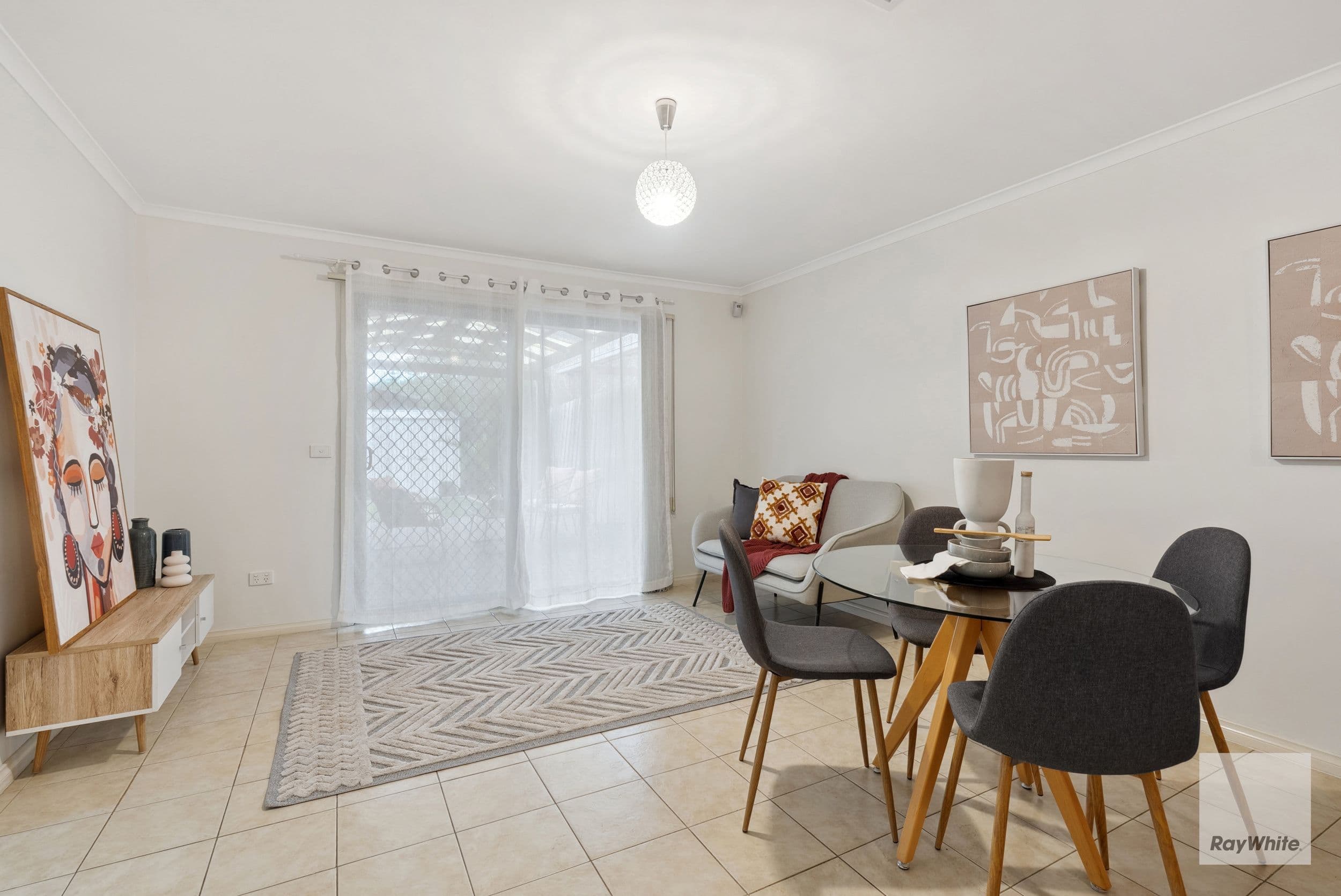 8 Kalista Avenue, Hillside VIC 3037, Hillside - Thumbnail 4