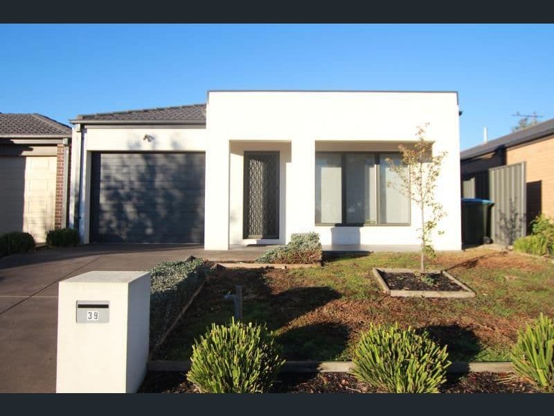 39 Brigalow Drive, Truganina VIC 3029, Truganina - Image 1