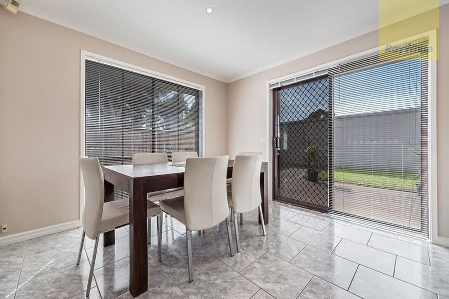 30 Studley Street, Craigieburn VIC 3064, Craigieburn - Thumbnail 4