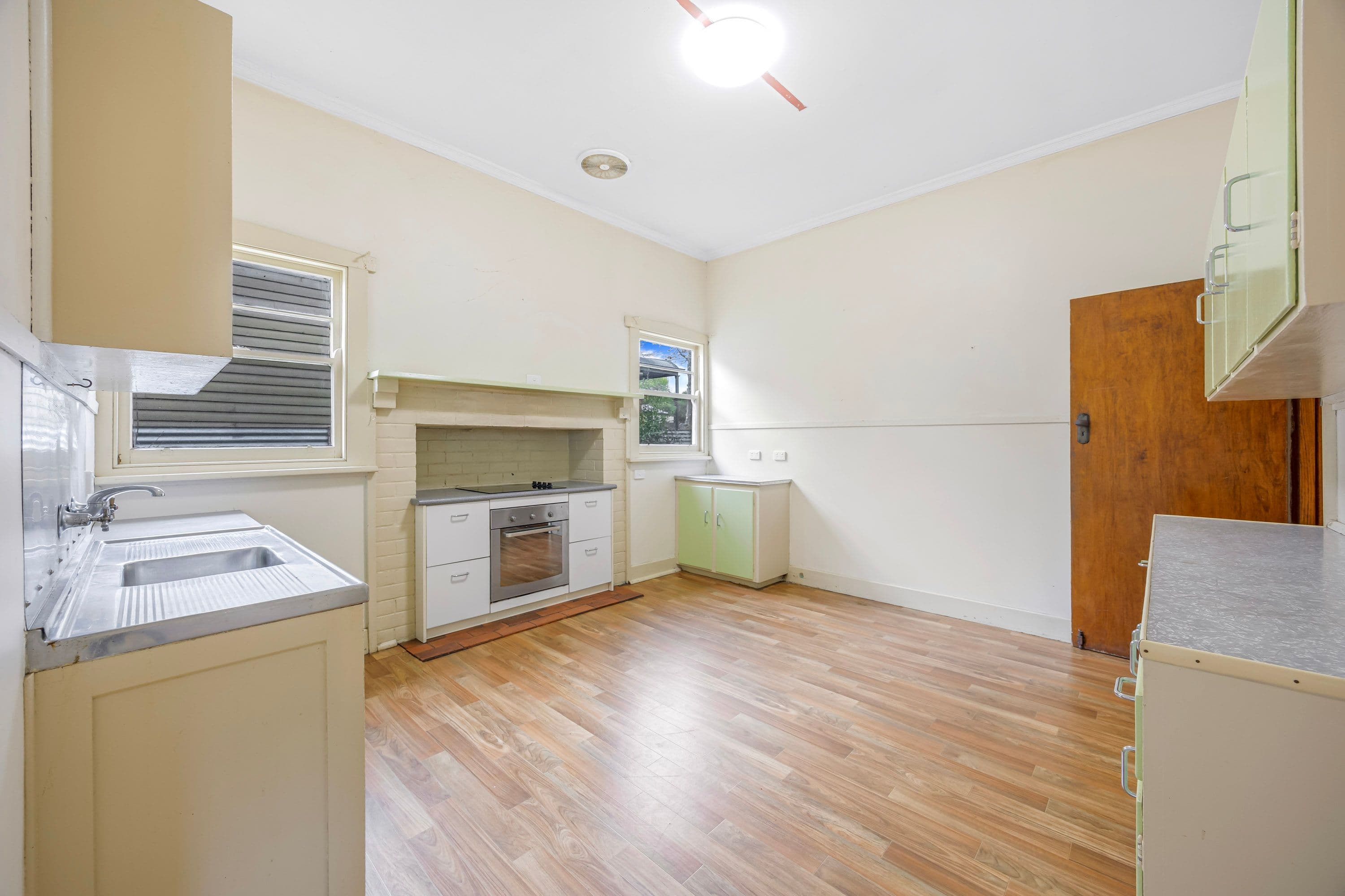 820 Tress Street, Mount Pleasant VIC 3350, Mount Pleasant - Thumbnail 4