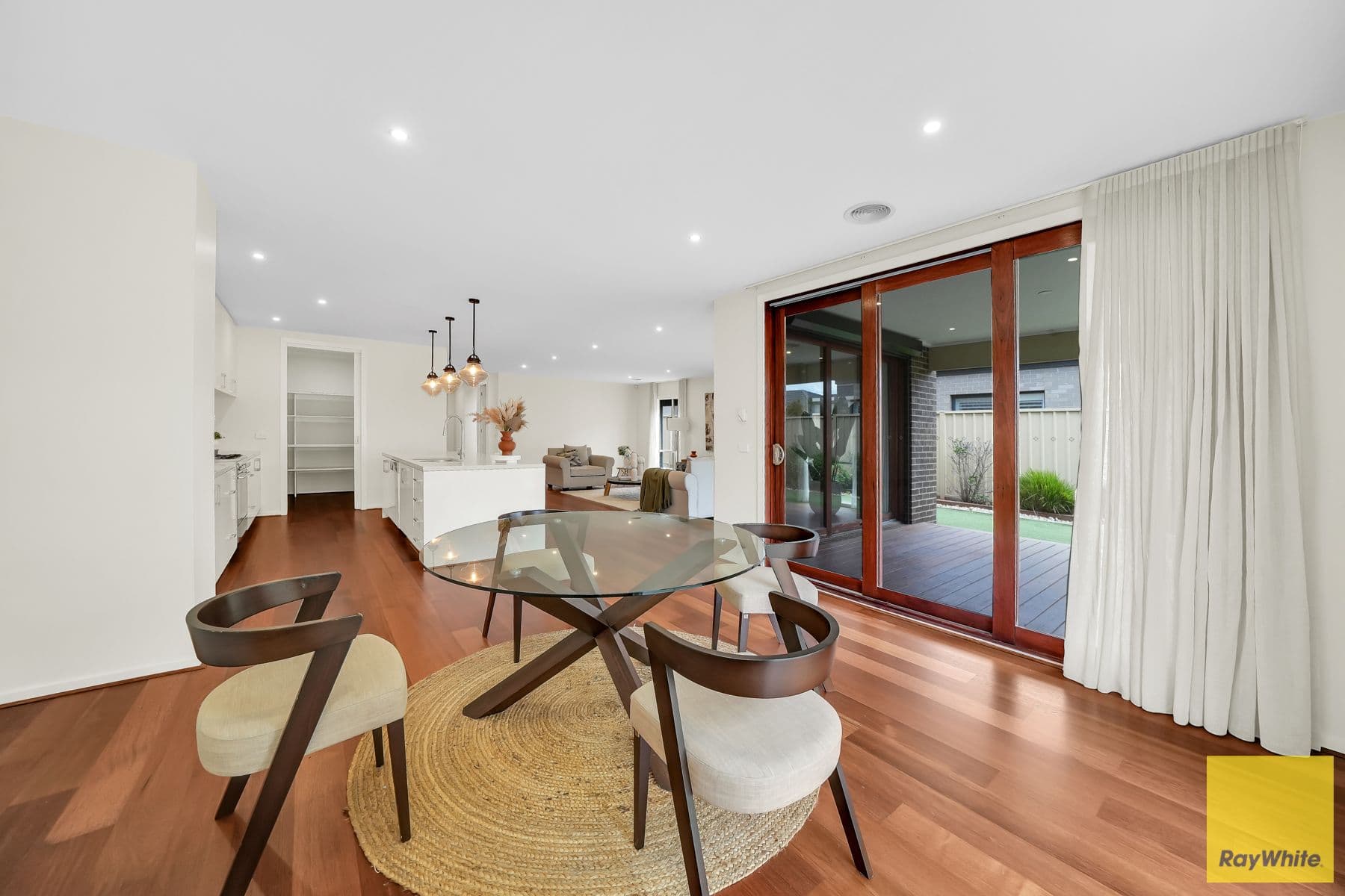 6 Mandalay Parade, FRASER RISE VIC 3336, Fraser Rise - Thumbnail 6