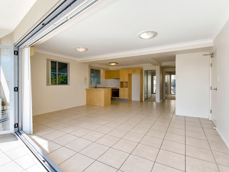 68 Heidelberg Street, EAST BRISBANE QLD 4169, East Brisbane - Thumbnail 5