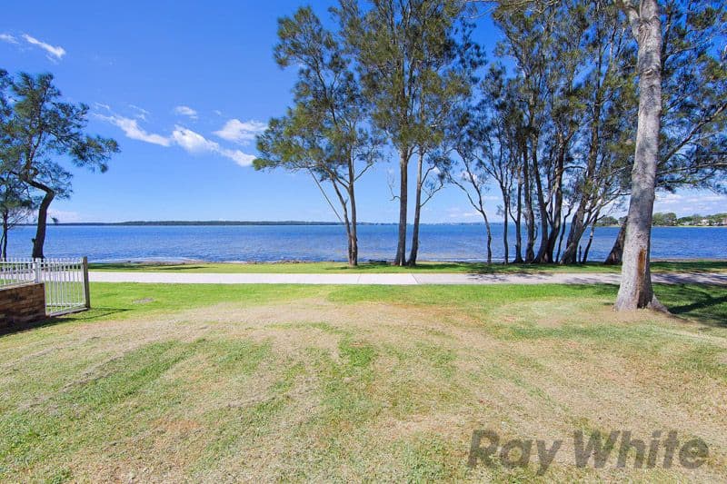 168 Scenic Drive, Budgewoi NSW 2262, Budgewoi - Thumbnail 2