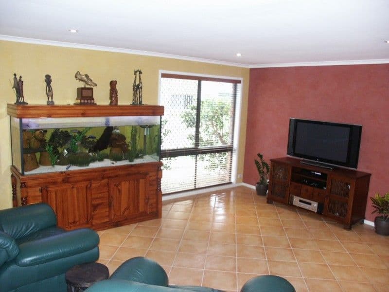56 Hagman Street, STAFFORD HEIGHTS QLD 4053, Stafford Heights - Thumbnail 2