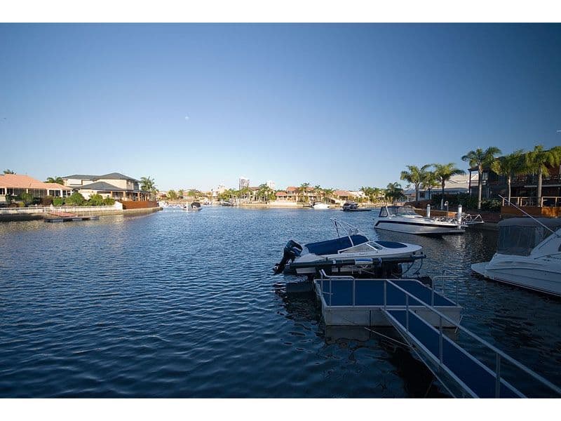23 Midnight Court, RUNAWAY BAY QLD 4216, Runaway Bay - Thumbnail 2