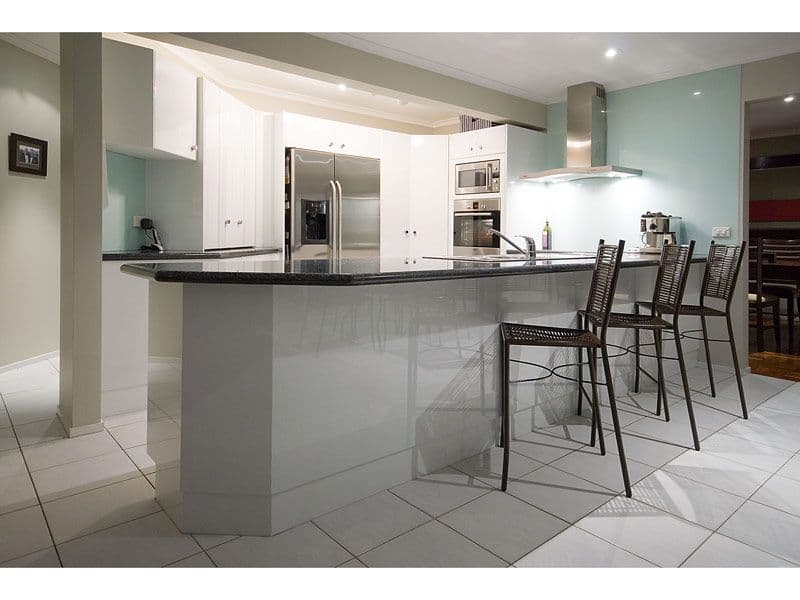 23 Midnight Court, RUNAWAY BAY QLD 4216, Runaway Bay - Thumbnail 4