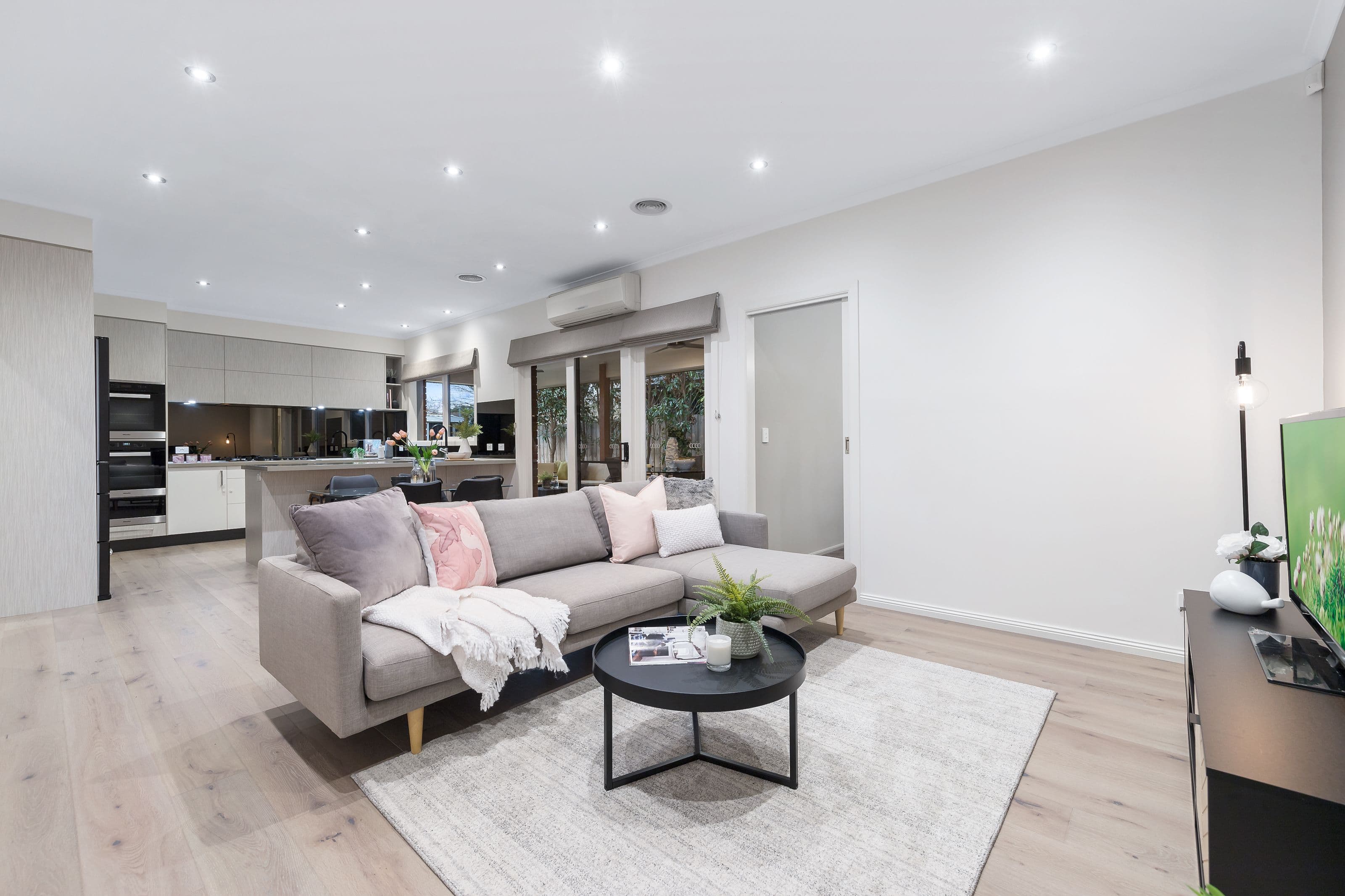 8 Stockdale Close, Ferntree Gully VIC 3156, Ferntree Gully - Thumbnail 4