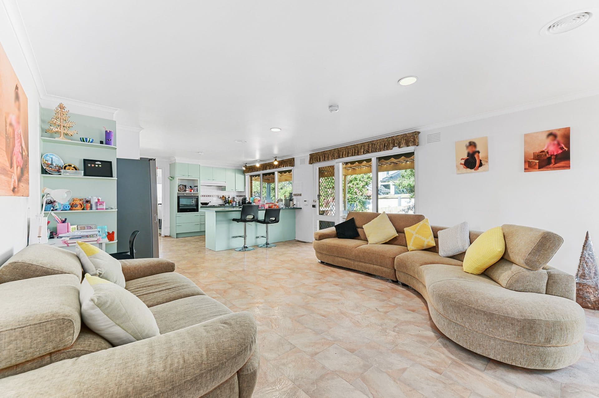 31 Atheldene Drive, Glen Waverley VIC 3150, Glen Waverley - Thumbnail 4