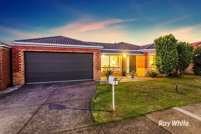 6 Nyarrin Place, Cranbourne West VIC 3977, Cranbourne West - Image 1
