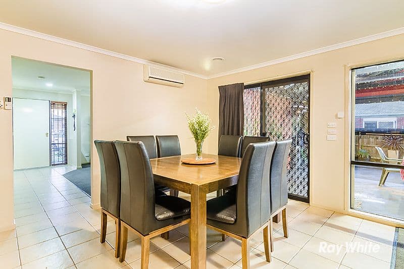 6 Nyarrin Place, Cranbourne West VIC 3977, Cranbourne West - Thumbnail 4