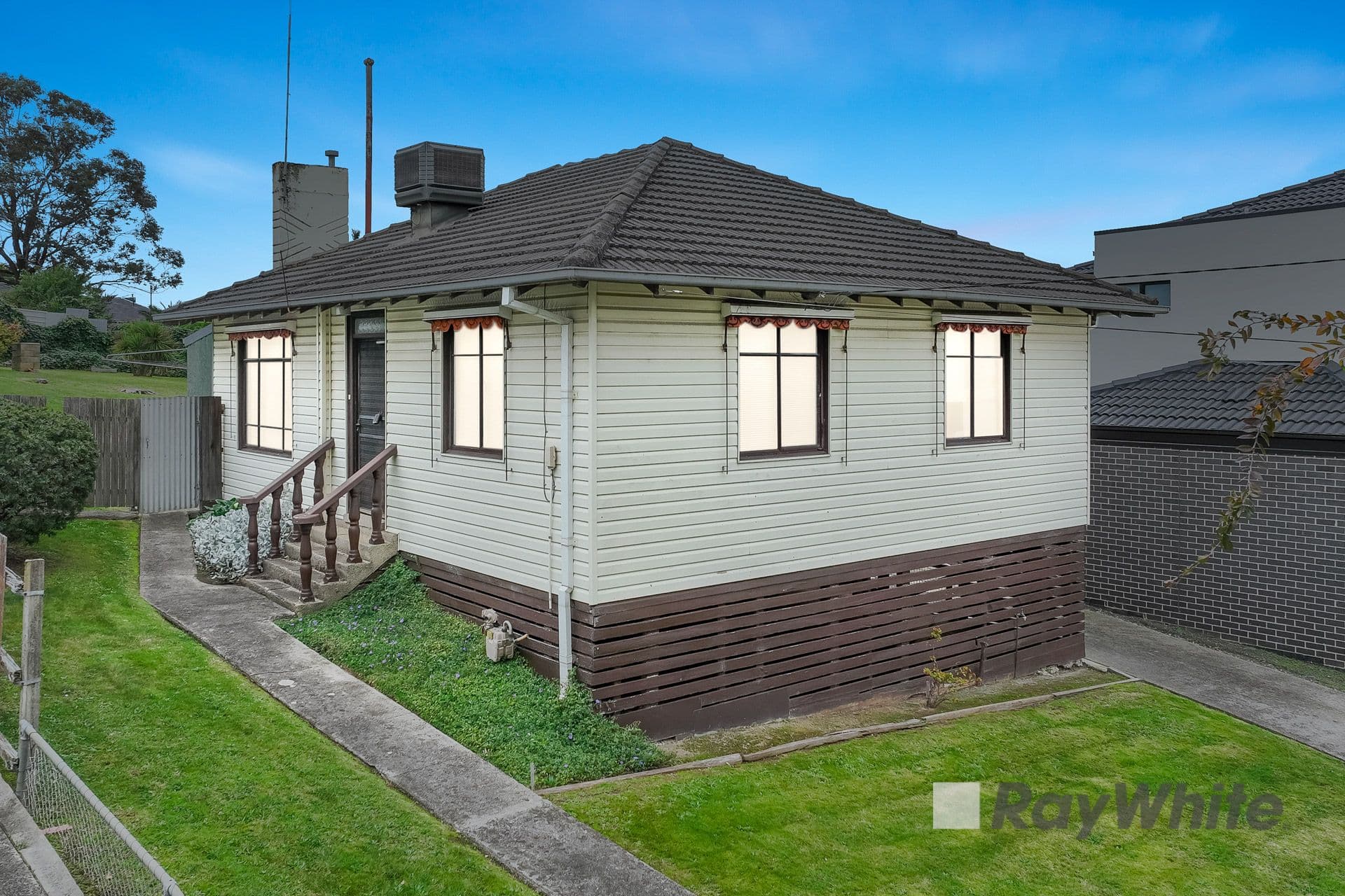 10 Almond Drive, Doveton VIC 3177, Doveton - Image 1