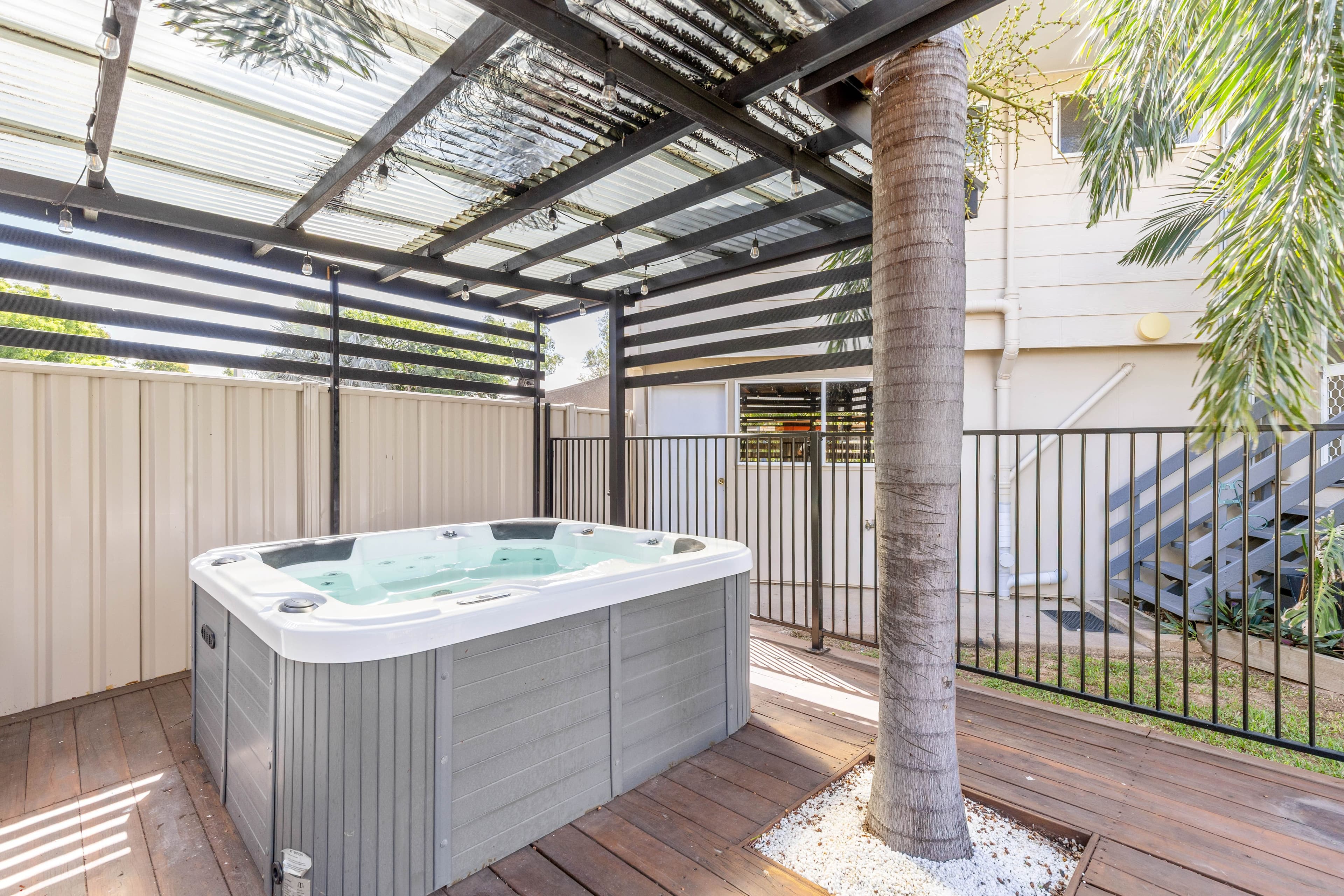43 Loch Street, Emerald QLD 4720, Emerald - Thumbnail 7