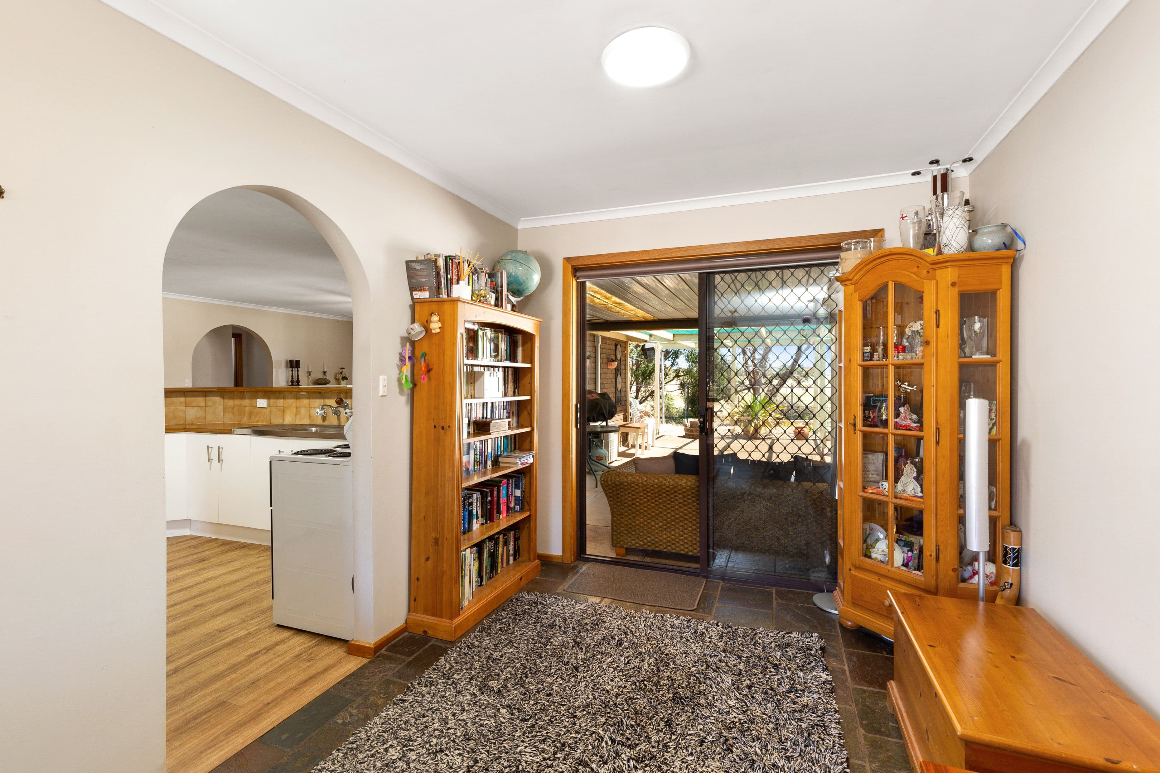6 Wateribbon Road, Officer - Thumbnail 7