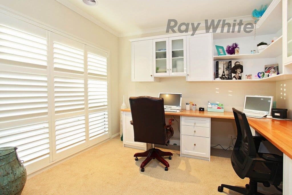 7 Dune Street, Point Cook VIC 3030, Point Cook - Thumbnail 3