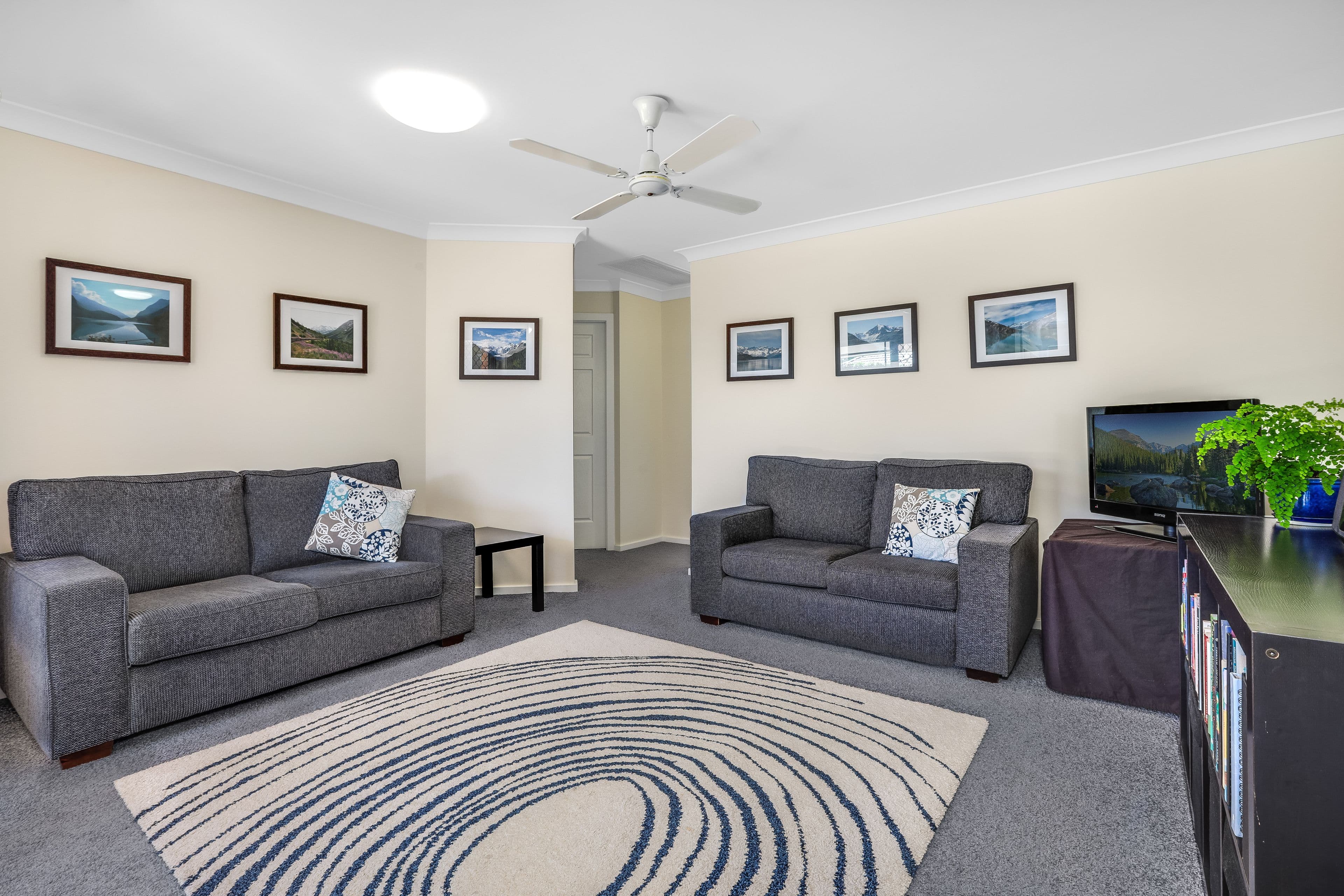 1 Lucinda Grove, Winston Hills - Thumbnail 3