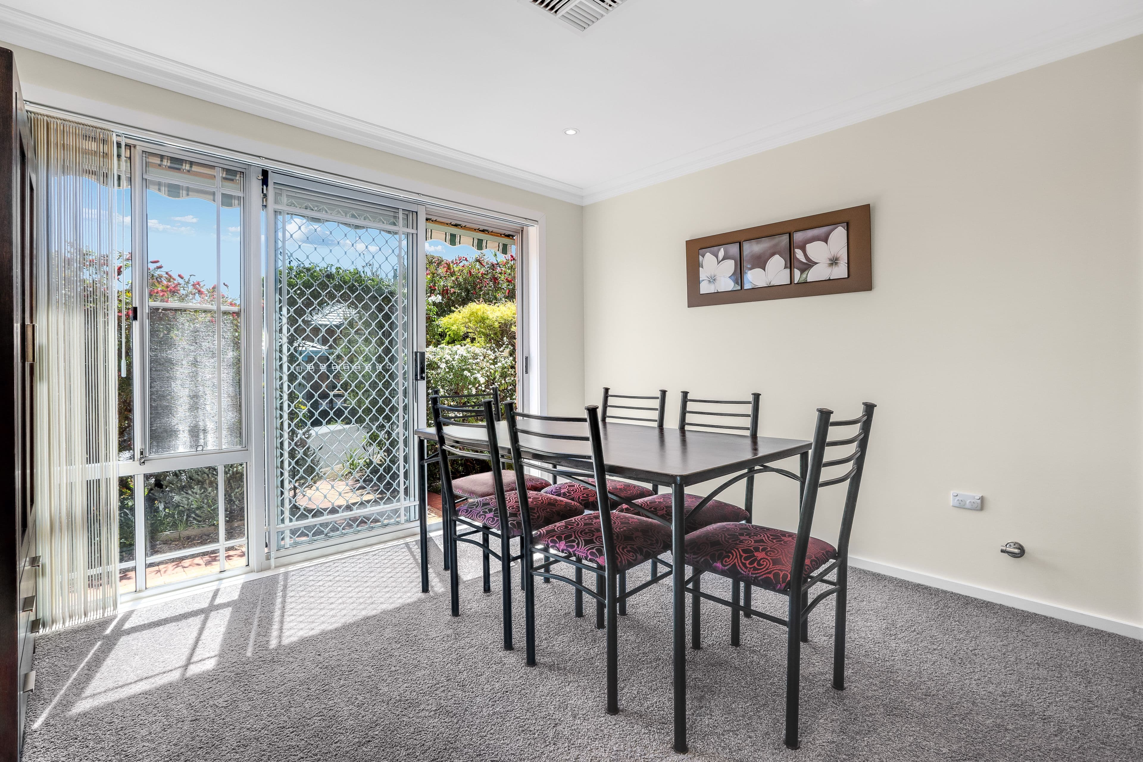 1 Lucinda Grove, Winston Hills - Thumbnail 6
