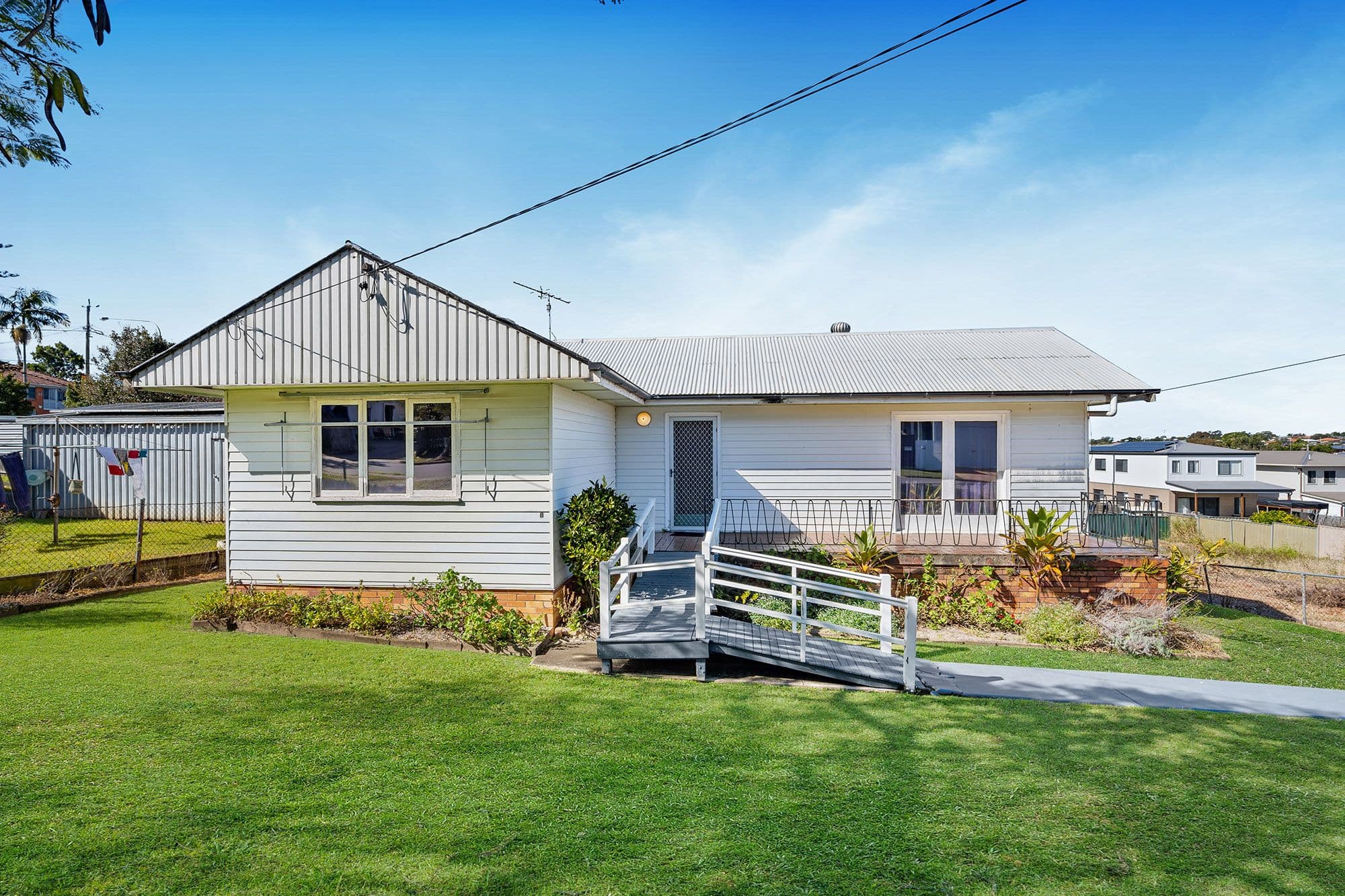 8 Lay Street, Upper Mount Gravatt QLD 4122, Mount Gravatt East - Thumbnail 2