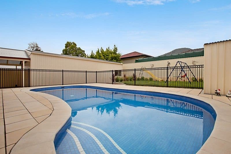 42 Launer Avenue, ROSTREVOR SA 5073, Rostrevor - Thumbnail 3
