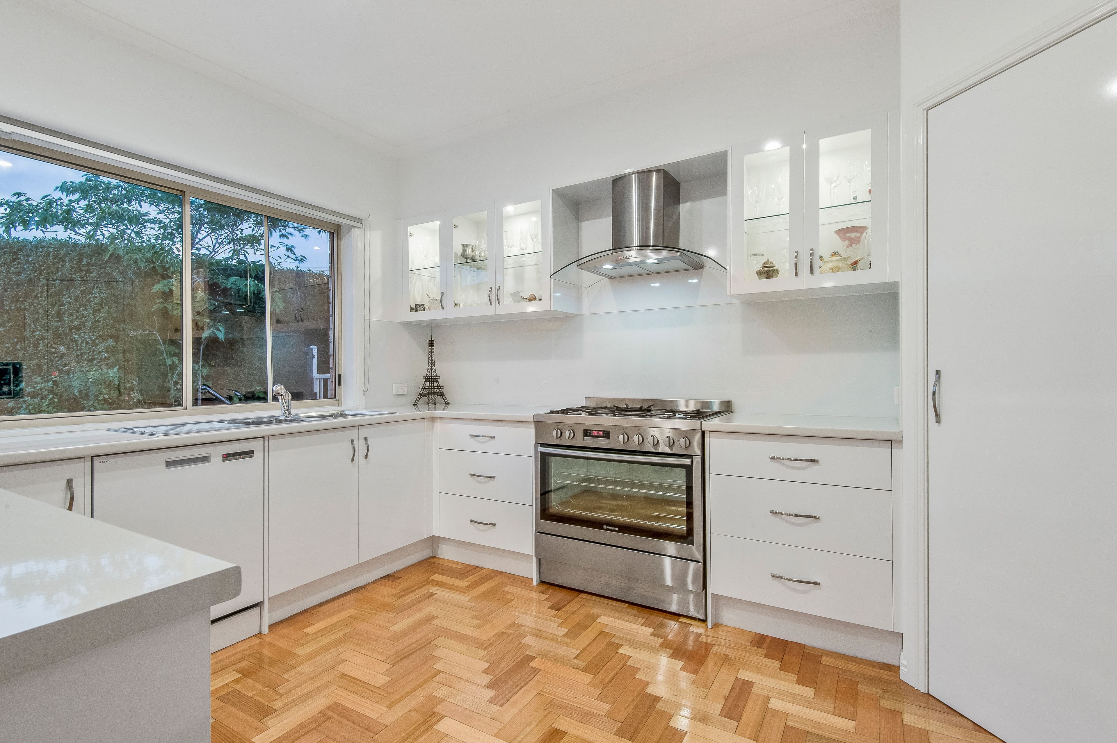 14 Buckingham Place, Frankston South VIC 3199, Frankston South - Thumbnail 2